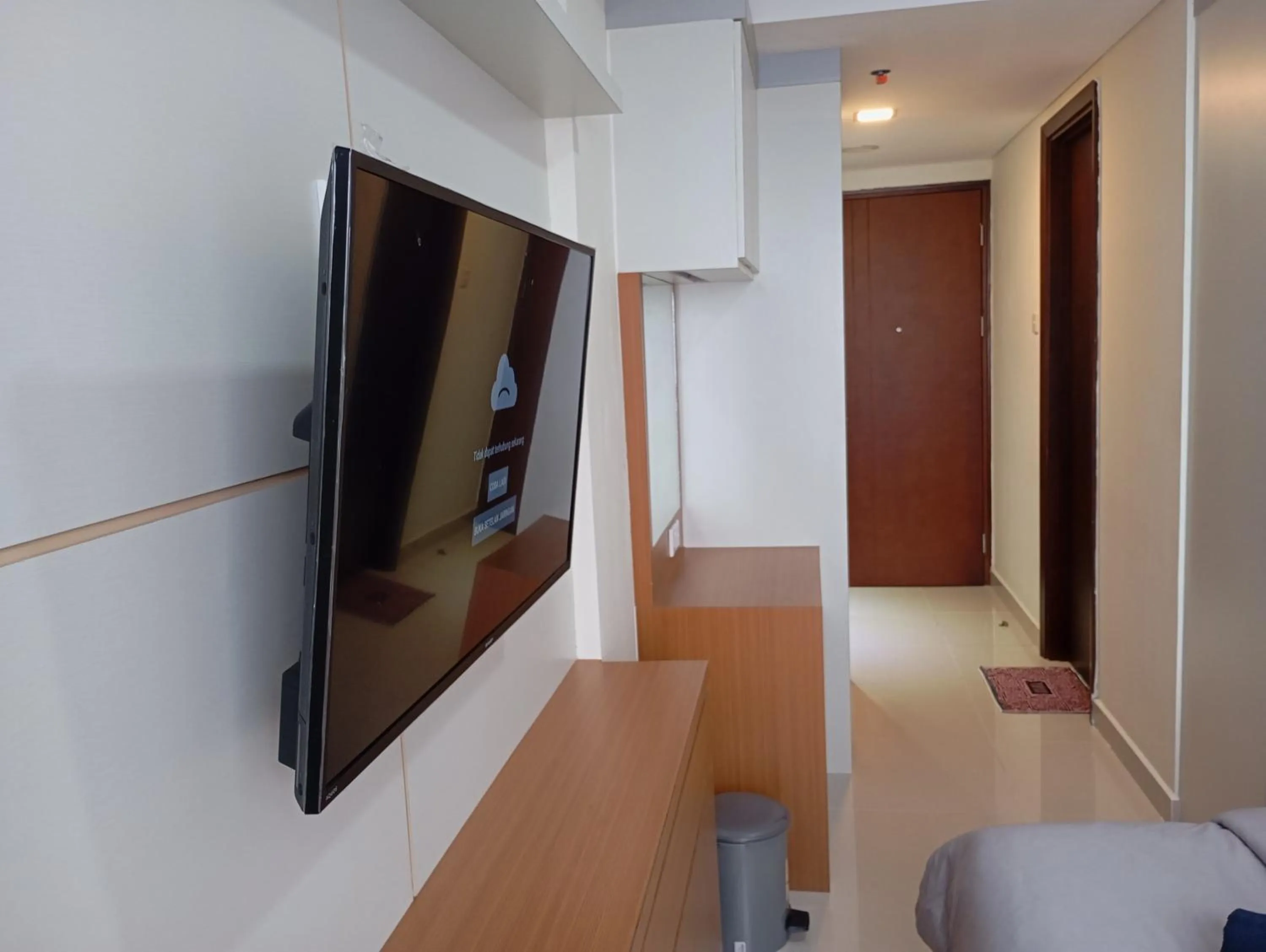 TV and multimedia in SleepRest @ Pollux Habibie