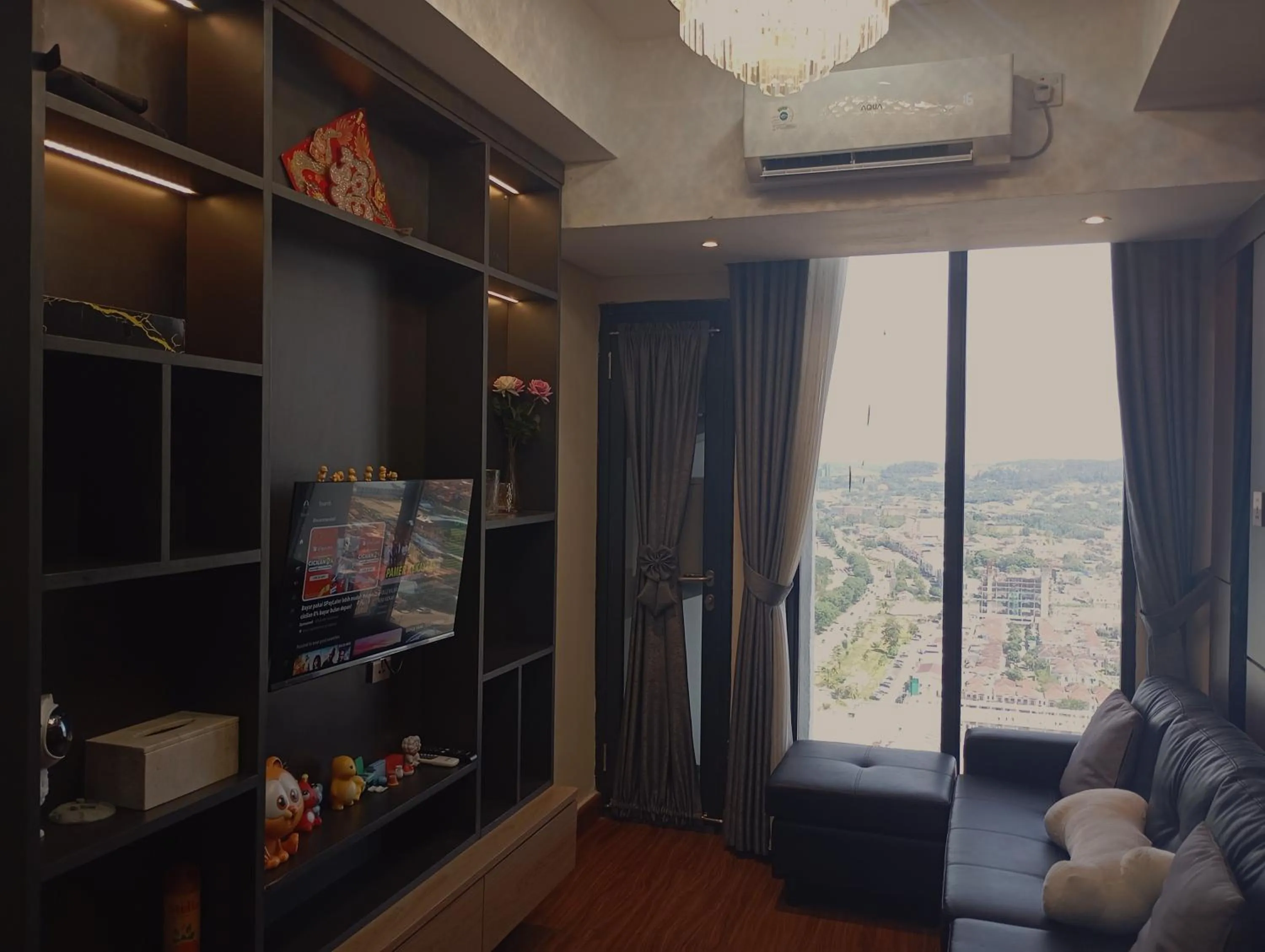 TV and multimedia in SleepRest @ Pollux Habibie