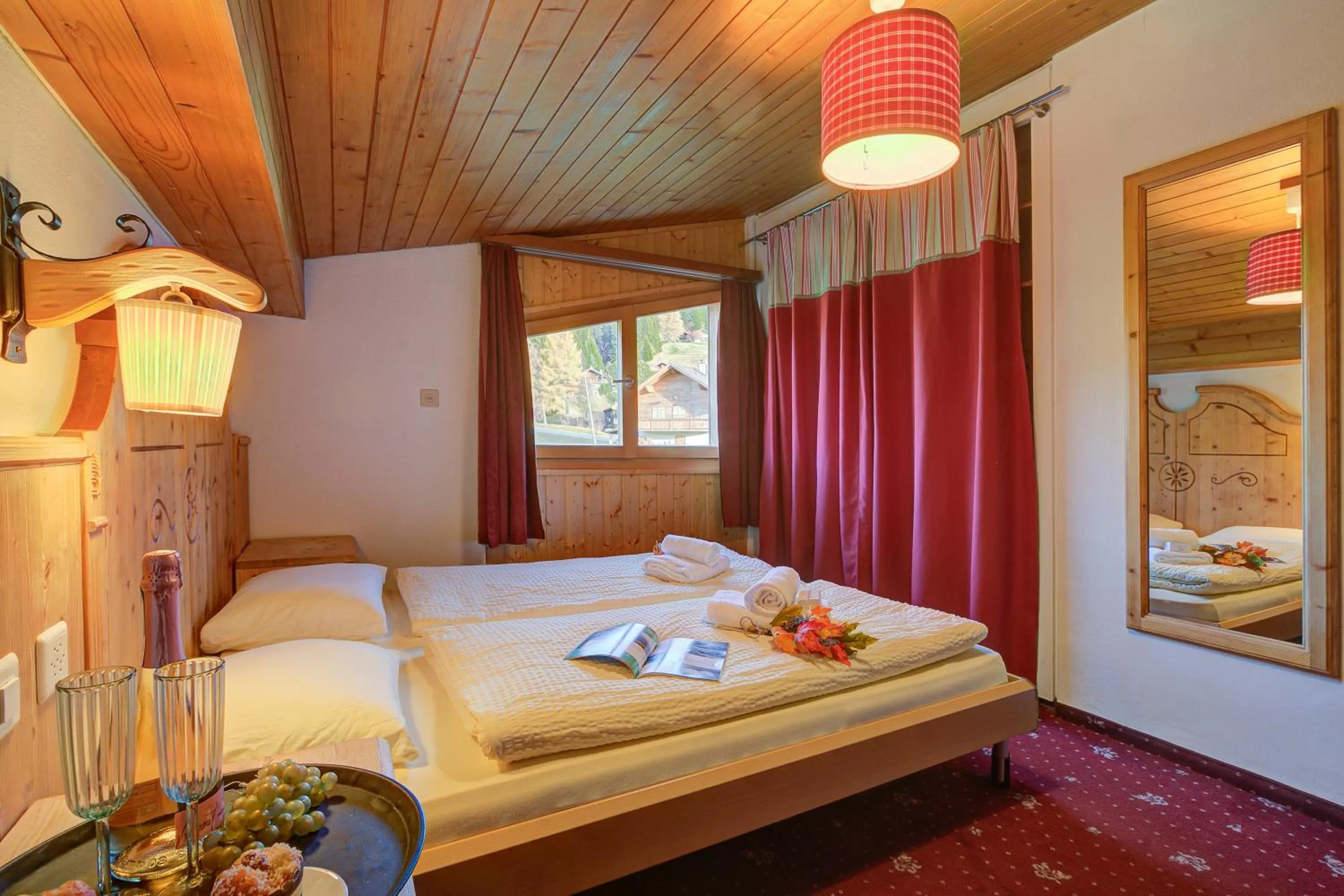 Bed in Hotel Relais Alpin