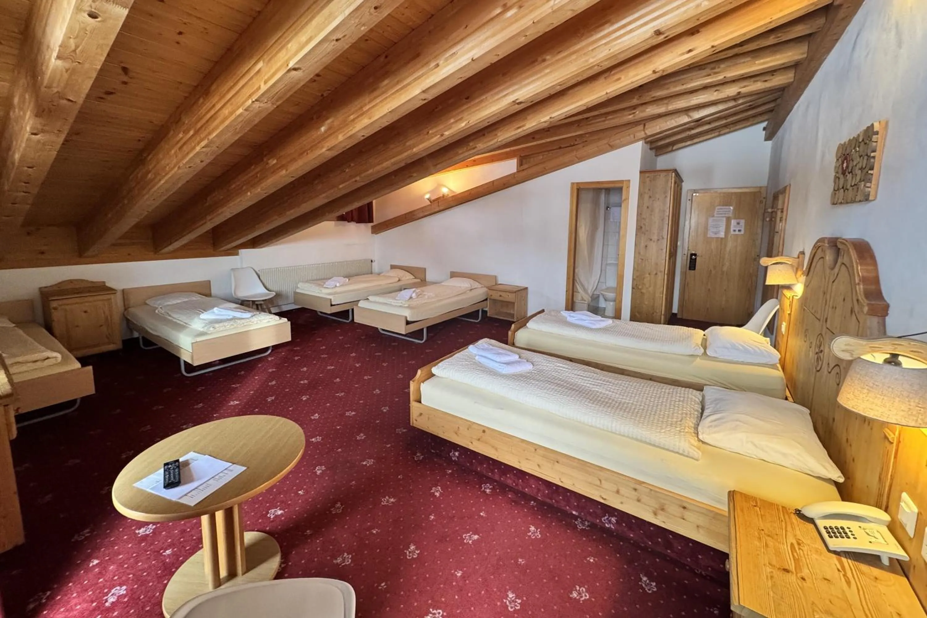 Bed in Hotel Relais Alpin