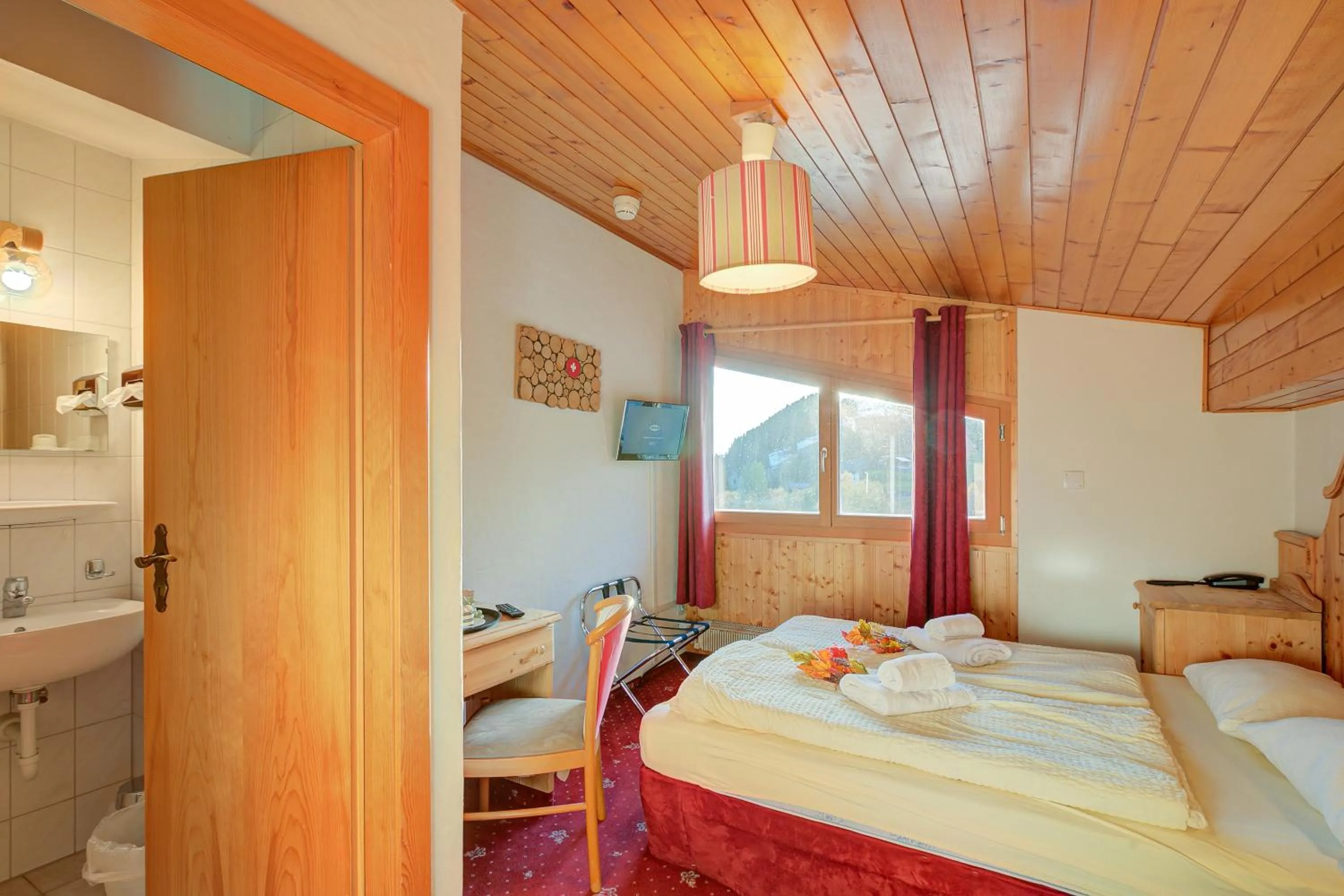 Bed in Hotel Relais Alpin