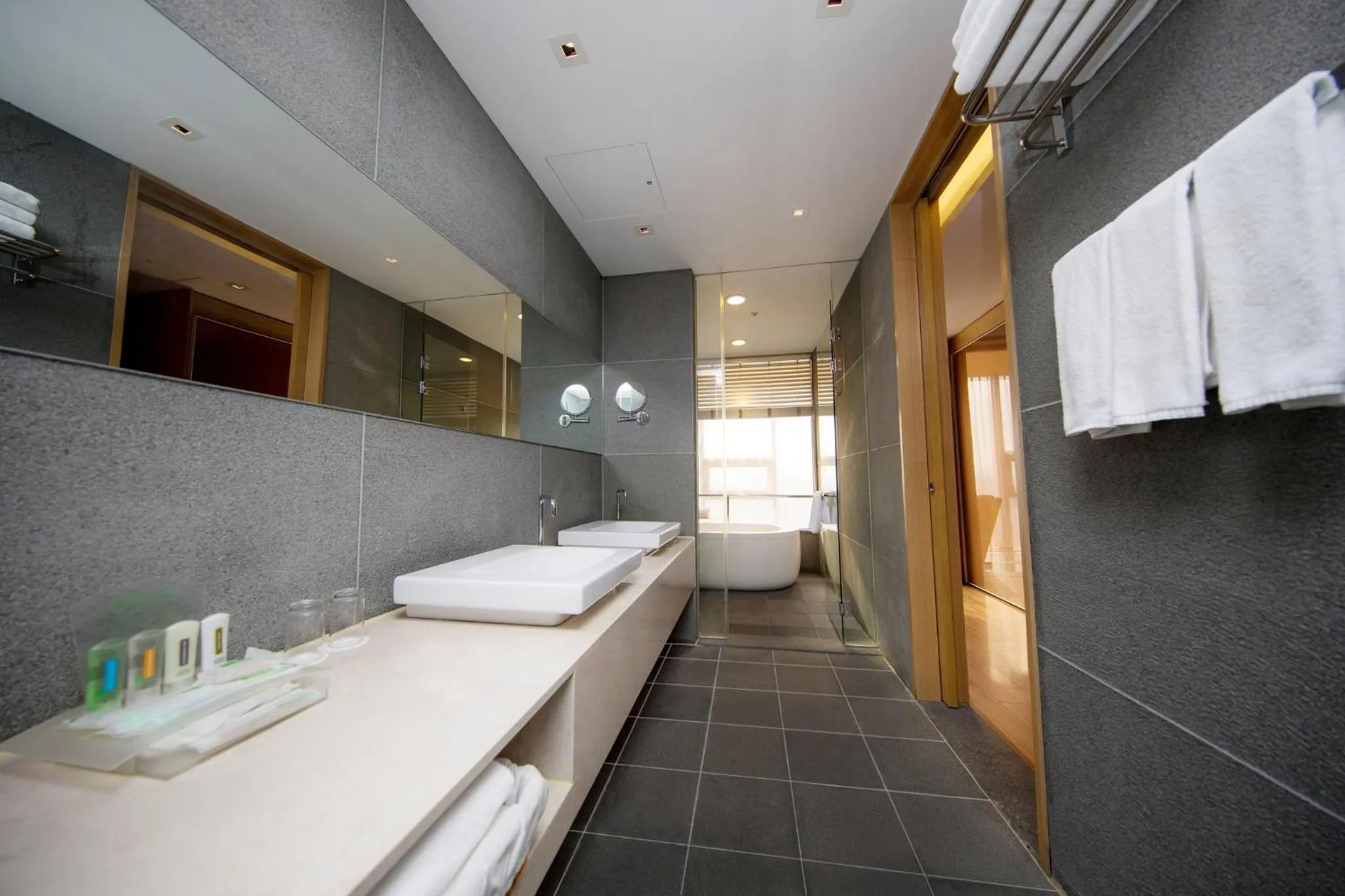 Photo of the whole room in Holiday Inn Gwangju by IHG