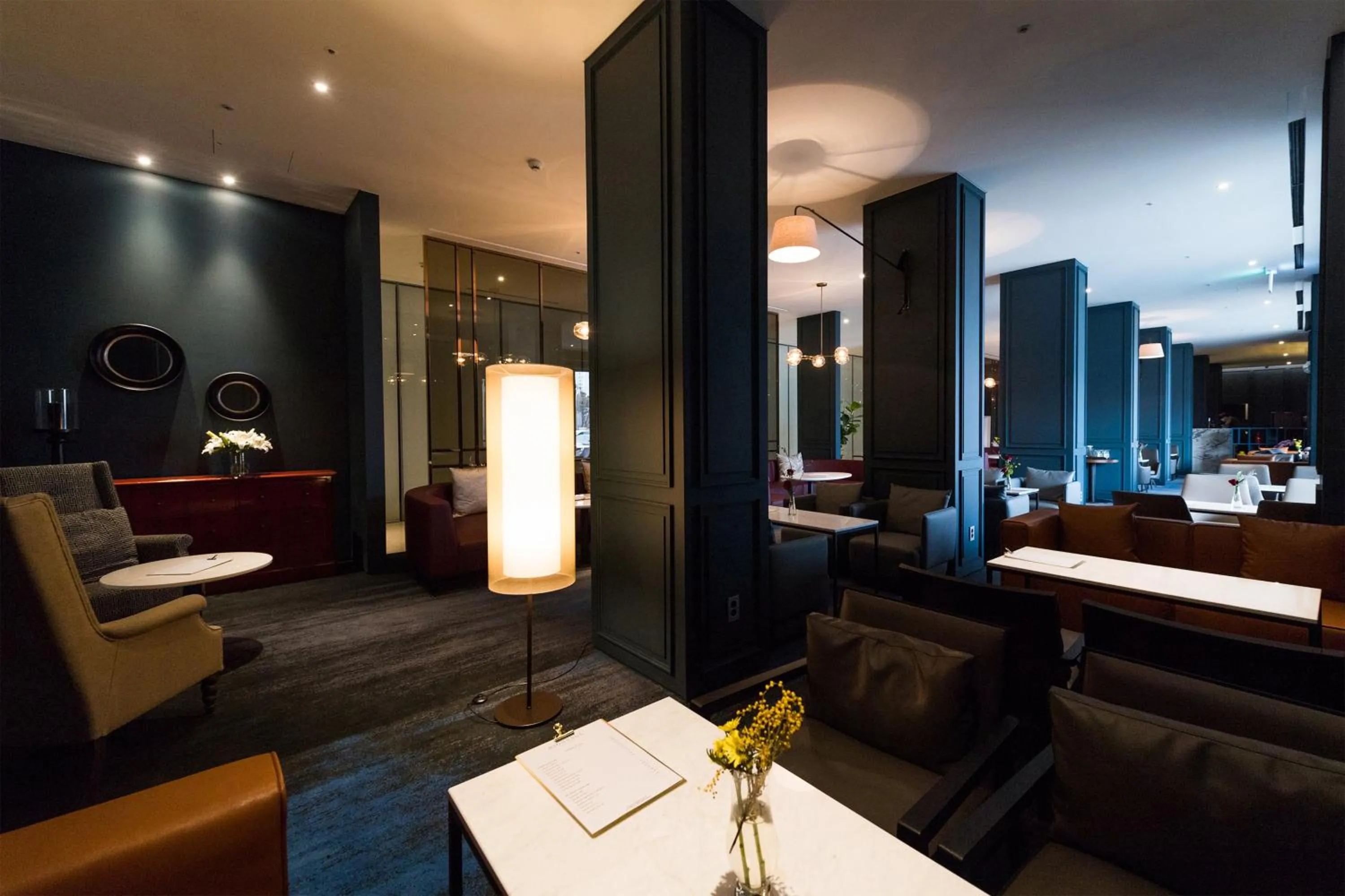 Lounge or bar in Holiday Inn Gwangju by IHG