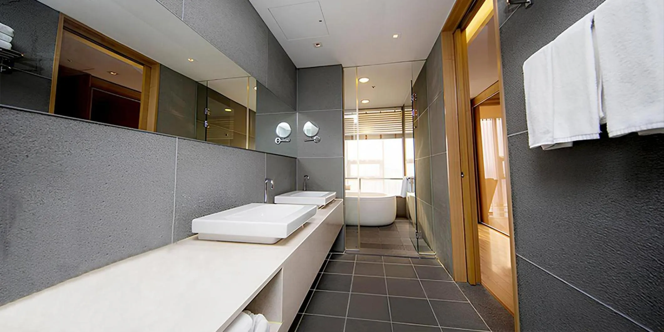 Photo of the whole room in Holiday Inn Gwangju by IHG