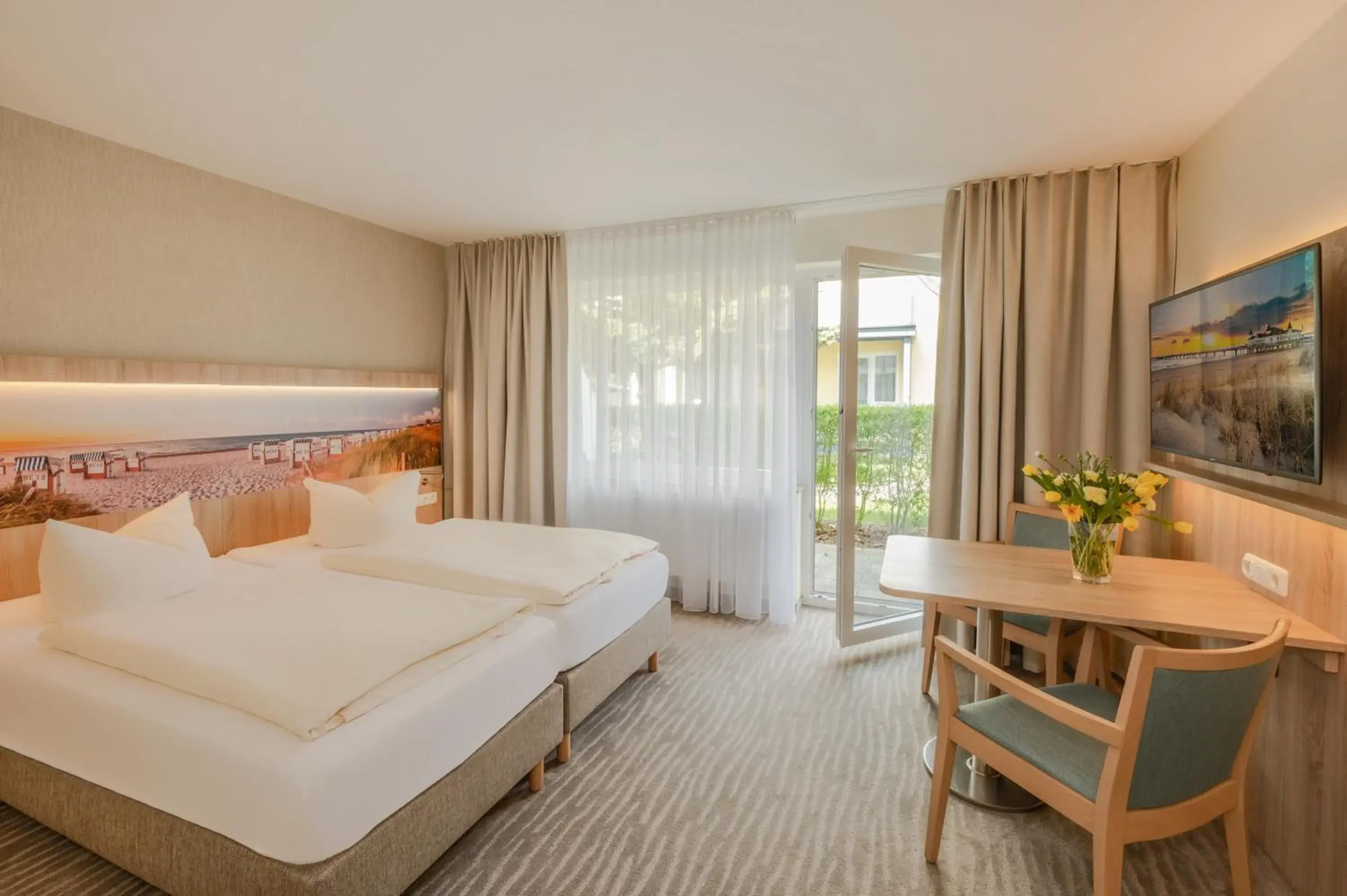 Comfort Double Room (with Terrace or Balcony) in Inselhof Vineta Comfort Double Room (with Terrace or Balcony) in Inselhof Vineta