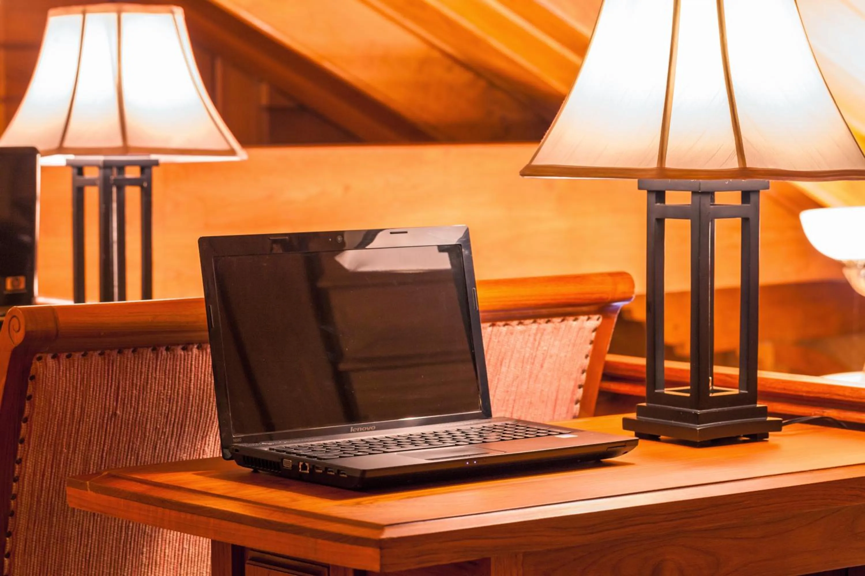 Library in The Hotel by the Red Canal