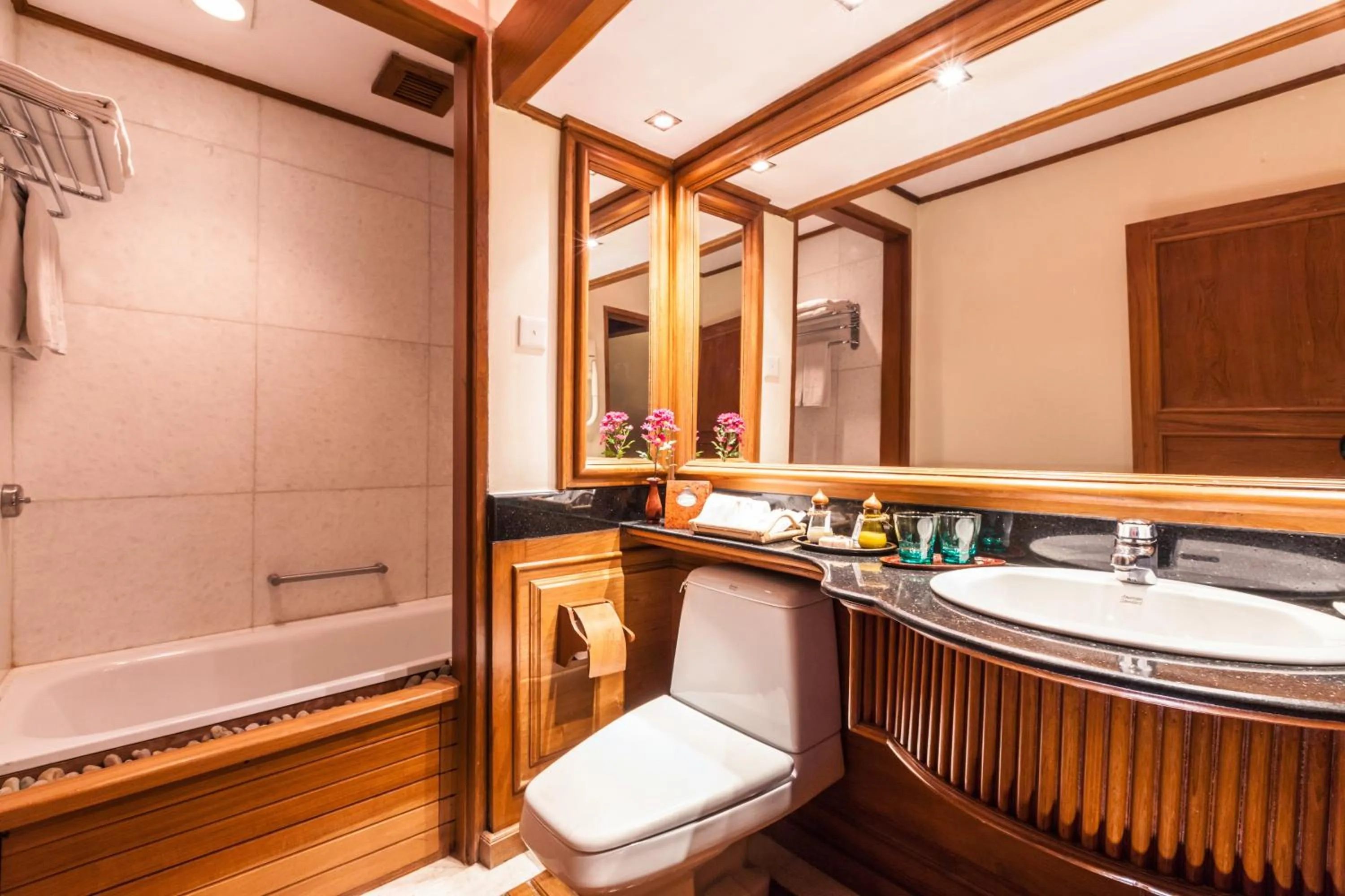 Toilet in The Hotel by the Red Canal