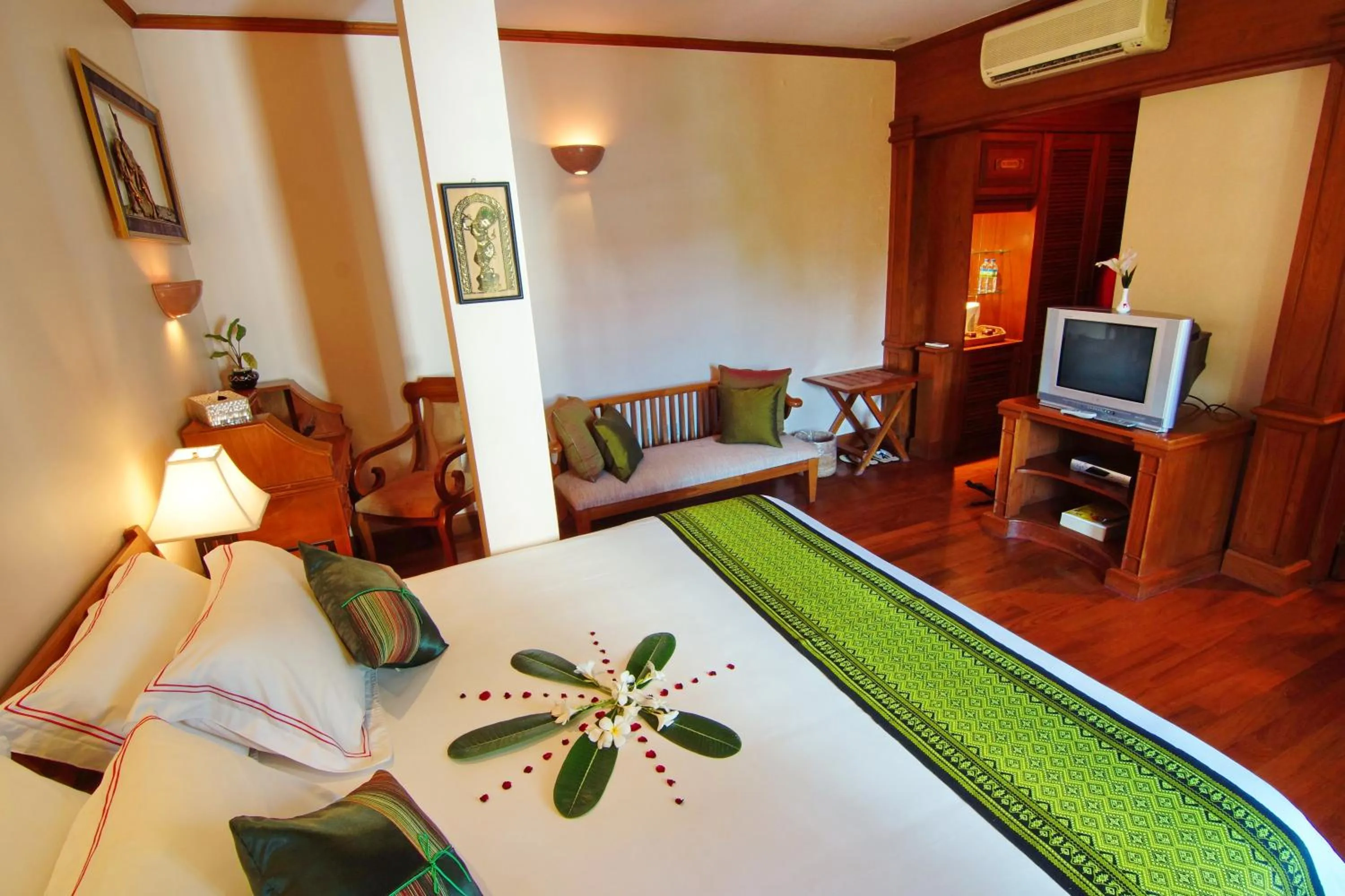 Bed in The Hotel by the Red Canal