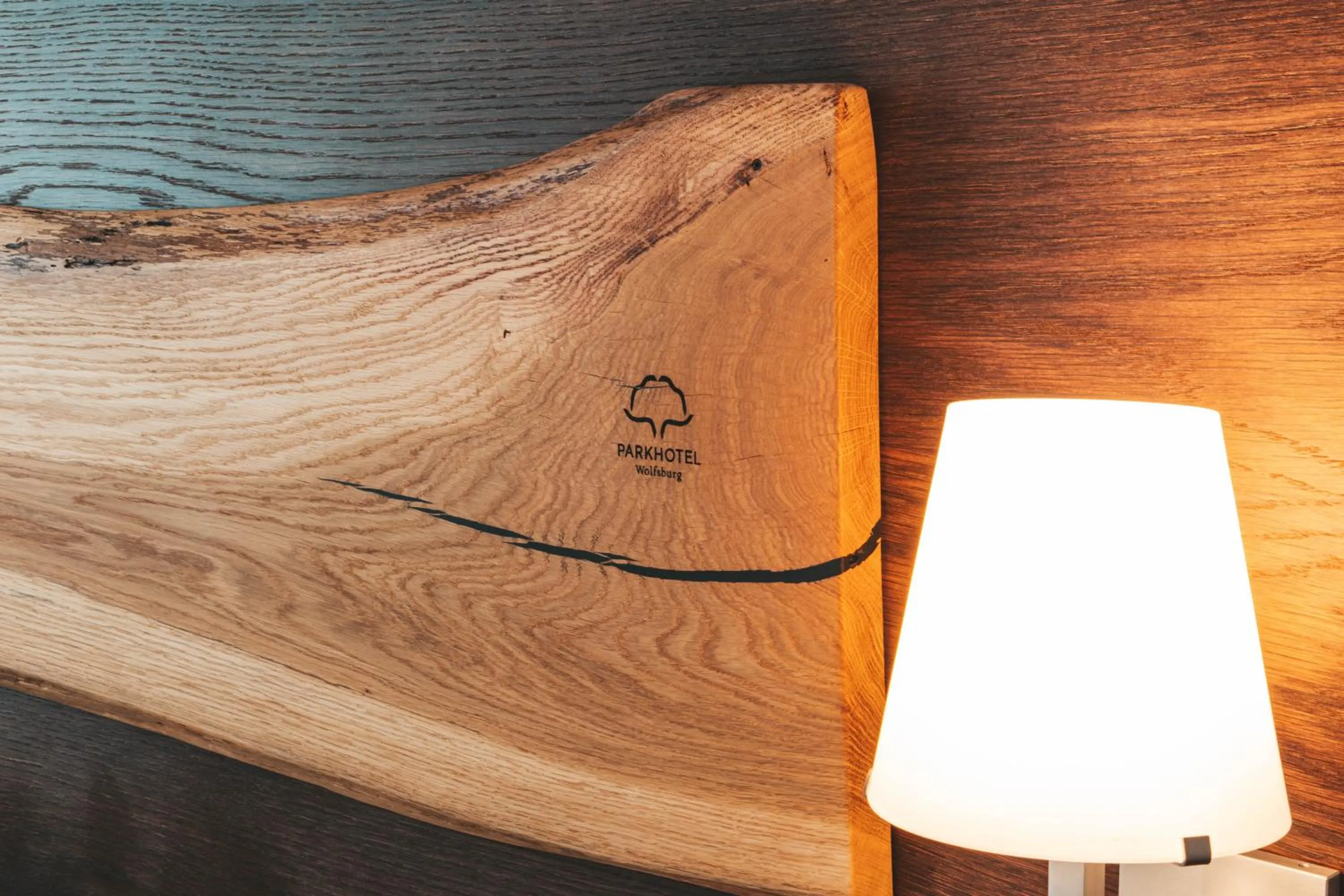 Bed in Parkhotel Wolfsburg