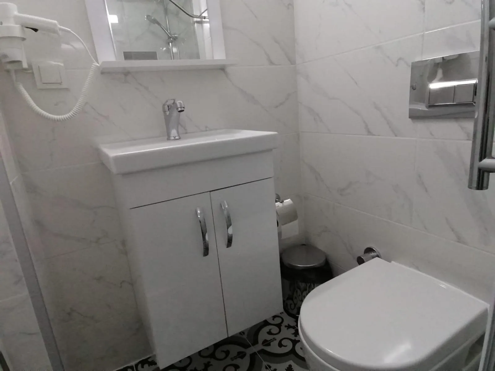 Bathroom in kaktüshan otel