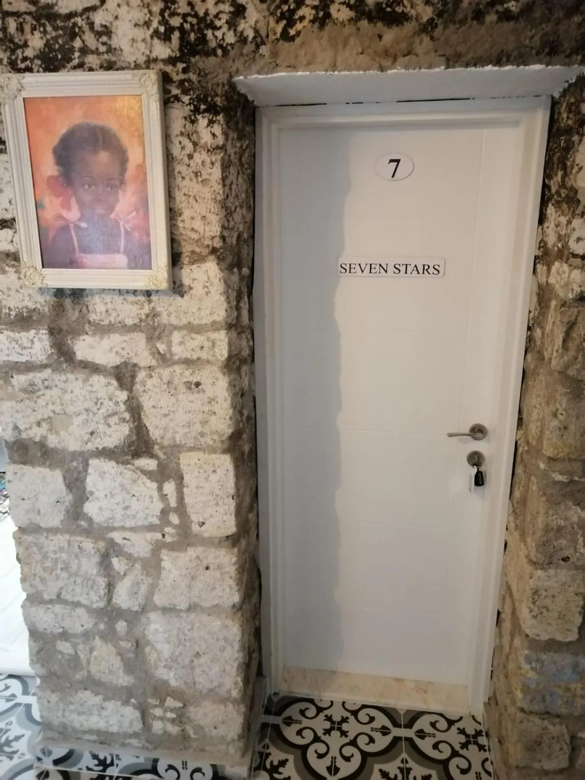 Logo/Certificate/Sign in kaktüshan otel