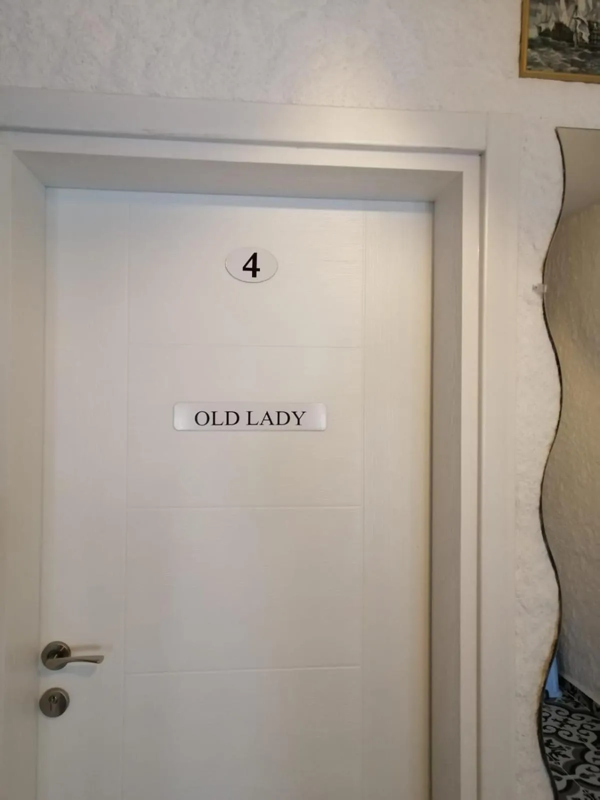 Logo/Certificate/Sign in kaktüshan otel