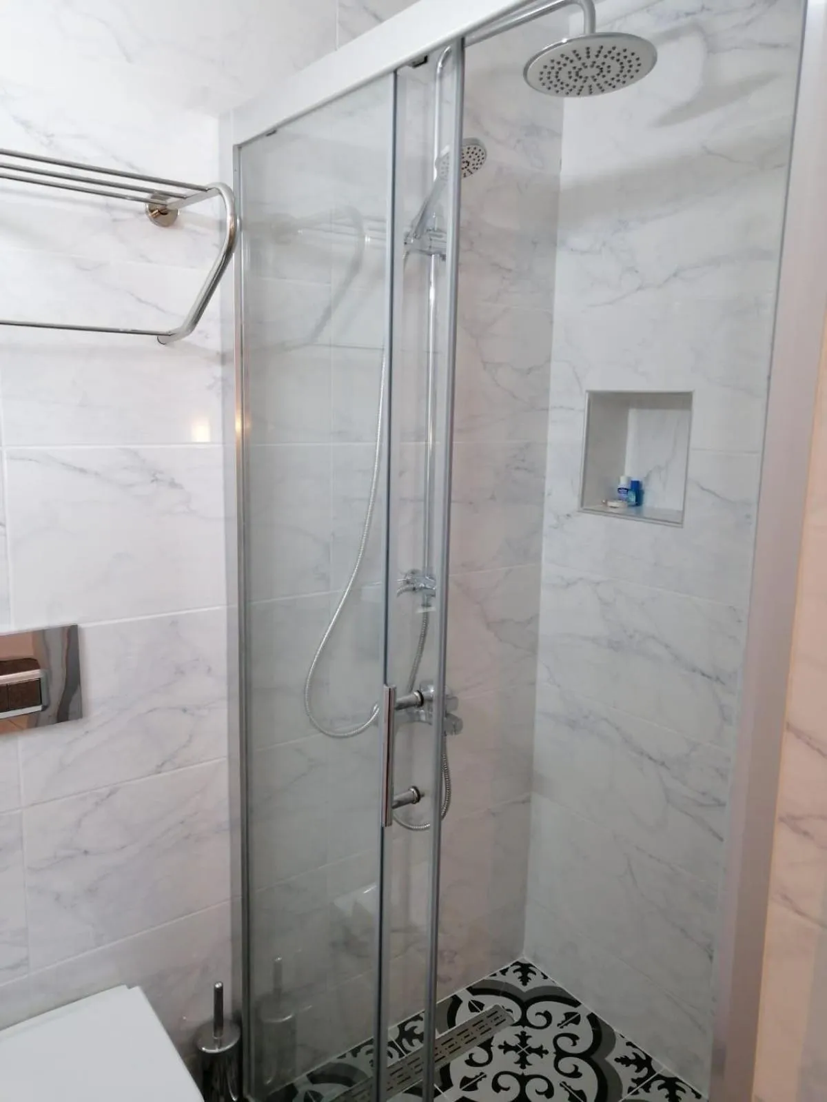 Bathroom in kaktüshan otel