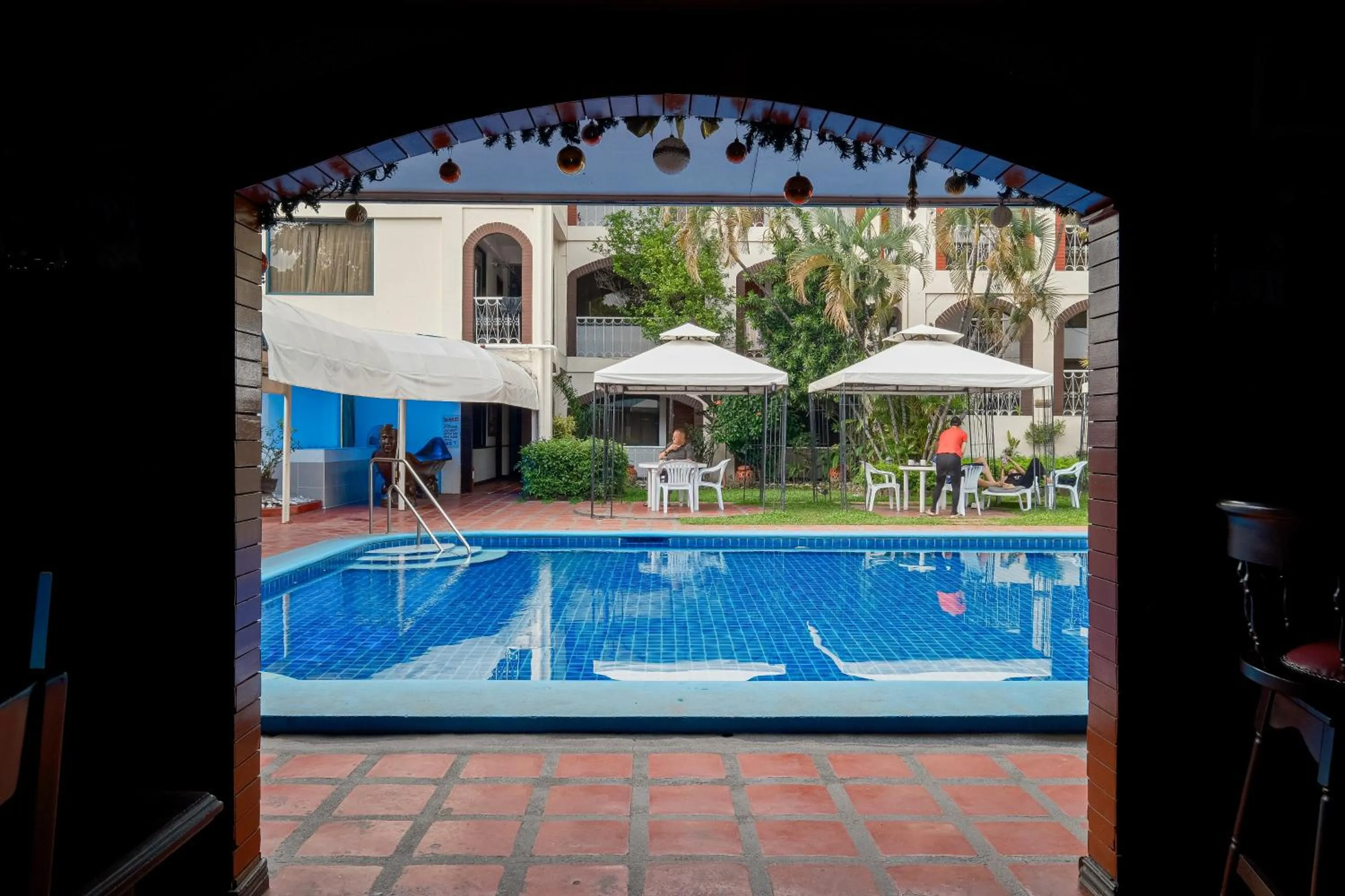 Pool view in Orchid Inn