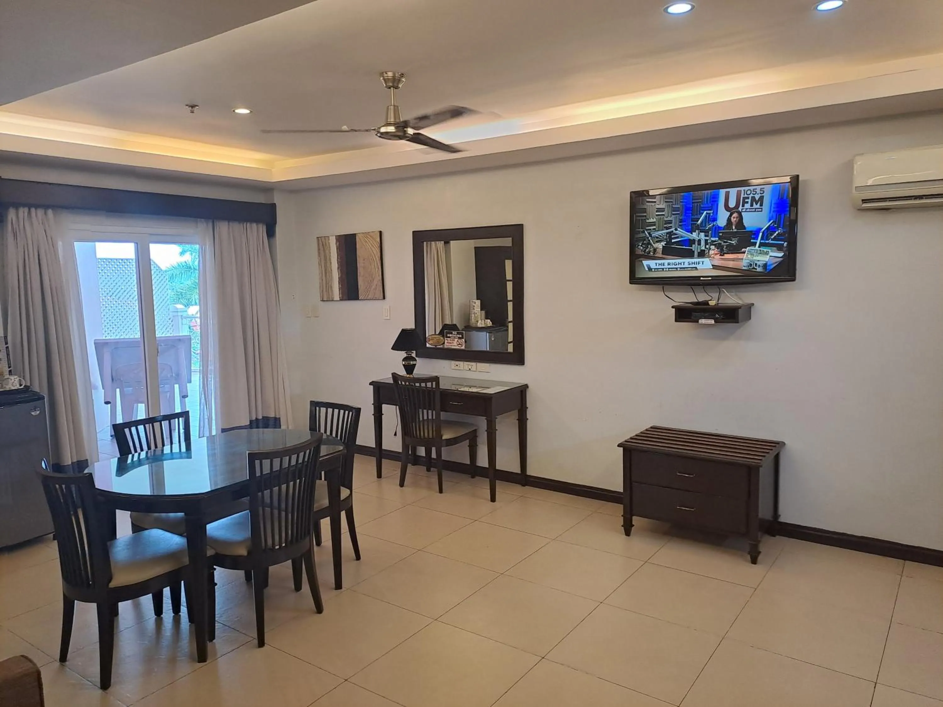 Staff in Wild Orchid Resort