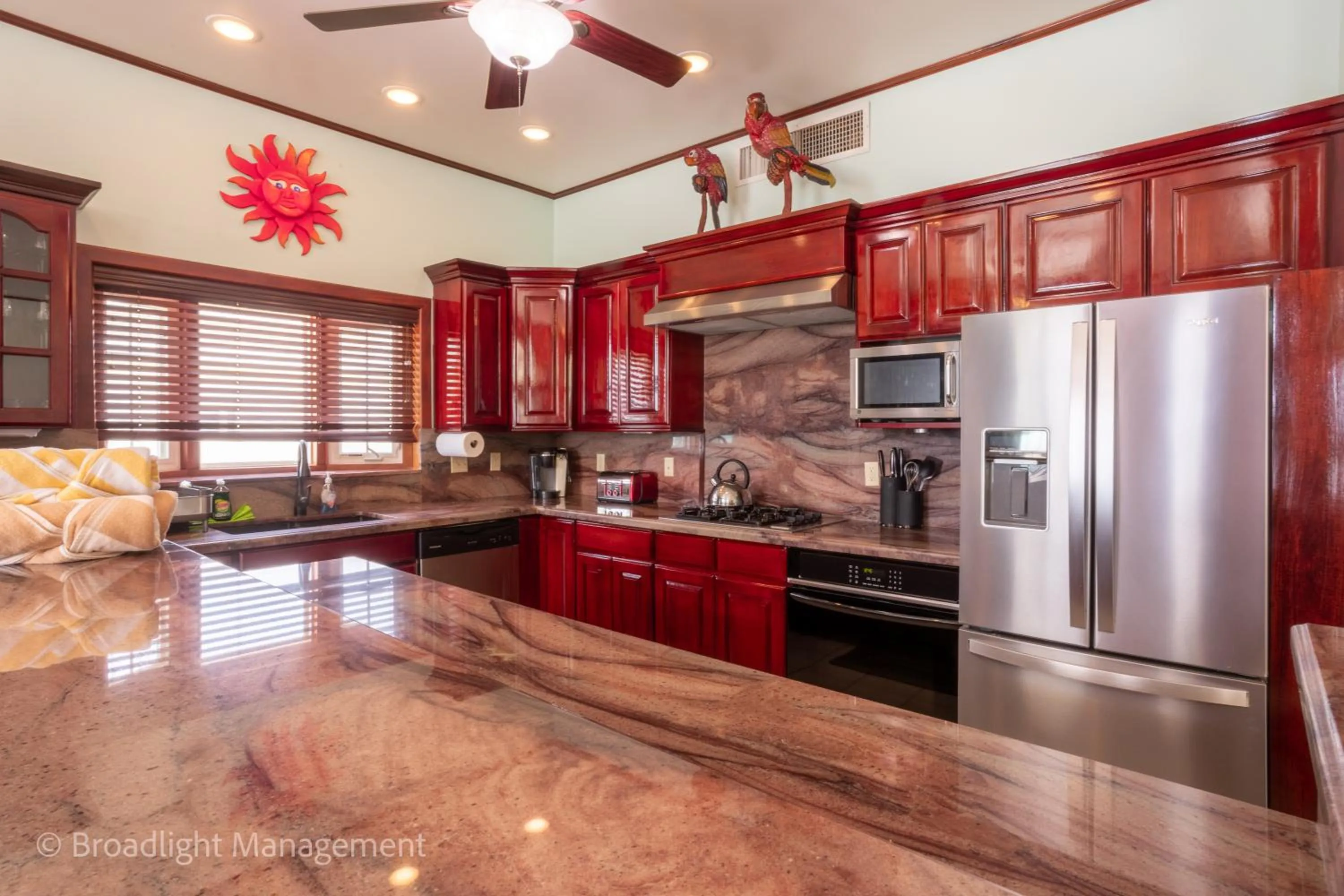 Kitchen or kitchenette in Tara Del Sol Resort
