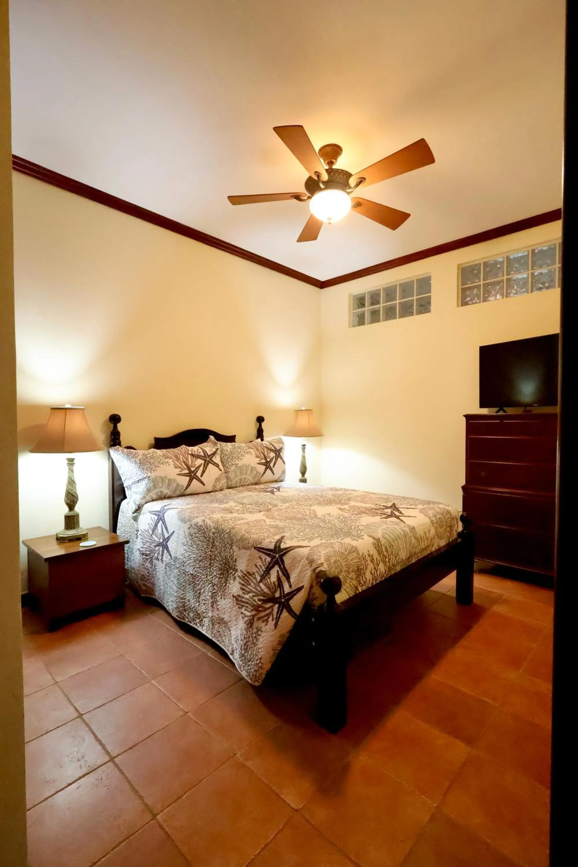 Bed in Tara Del Sol Resort