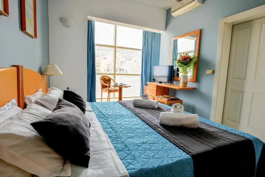 Triple Room with Sea View in La Playa Hotel Triple Room with Sea View in La Playa Hotel