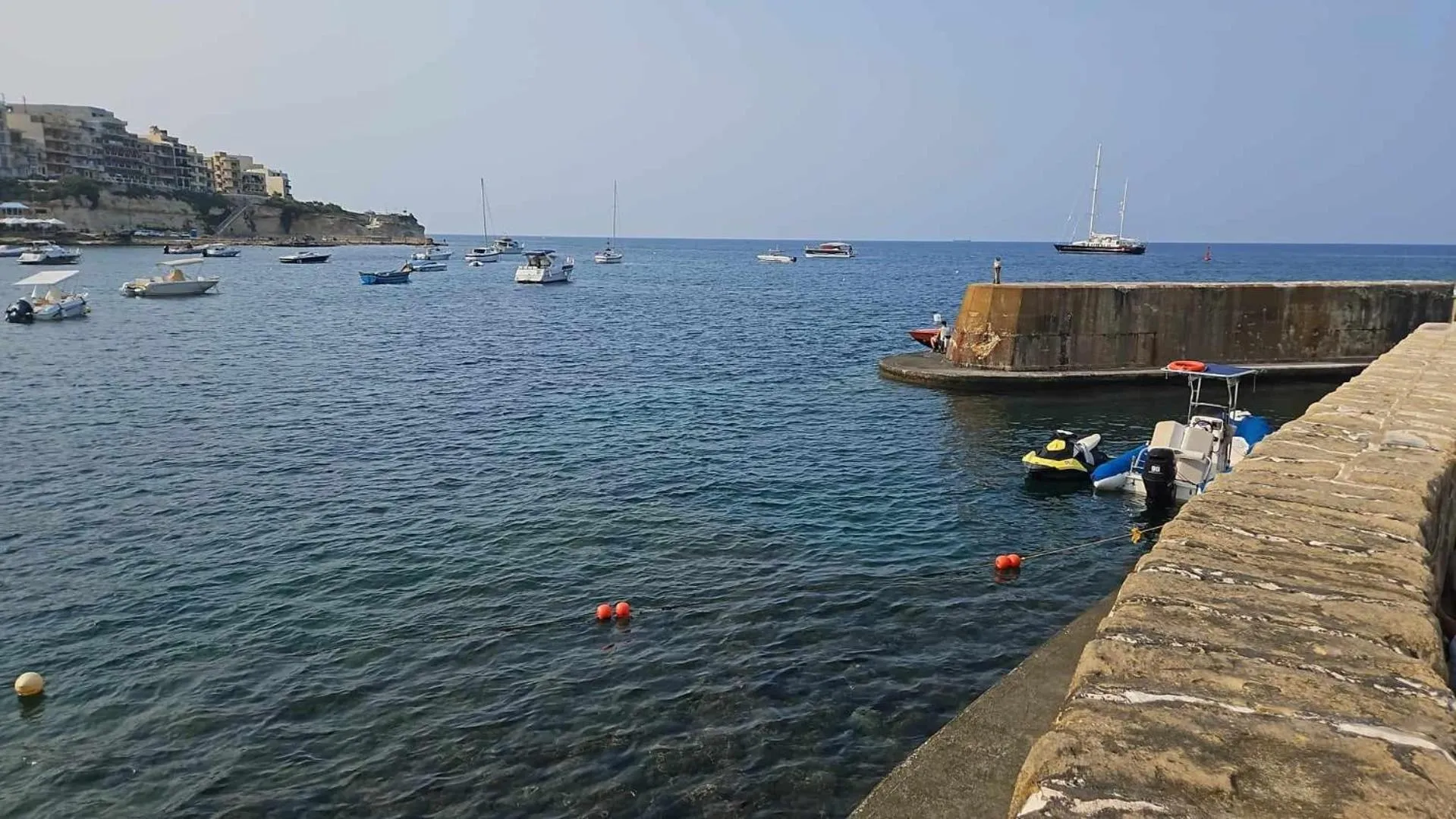 Nearby landmark in La Playa Hotel