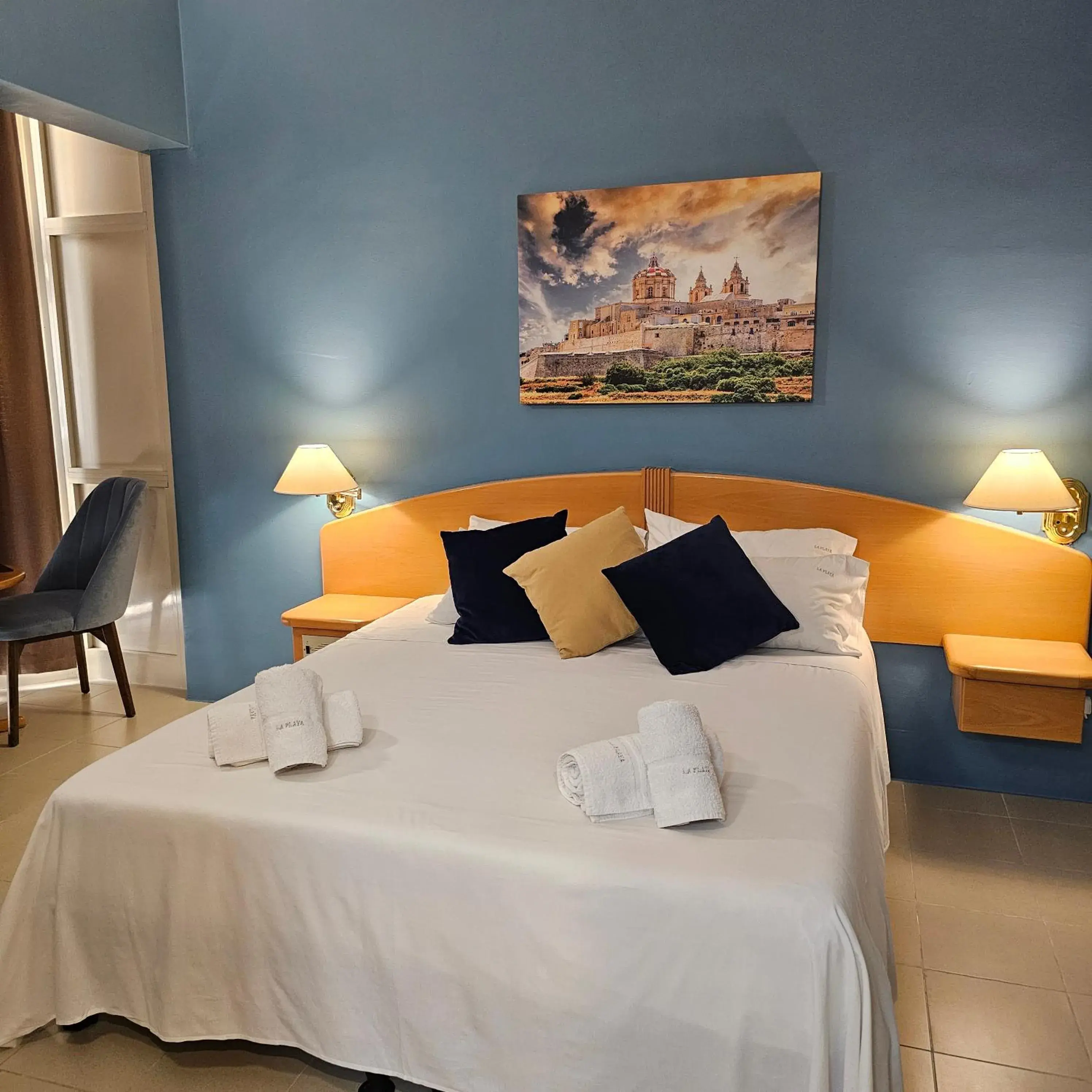 Standard Double or Twin Room - single occupancy in La Playa Hotel Standard Double or Twin Room - single occupancy in La Playa Hotel