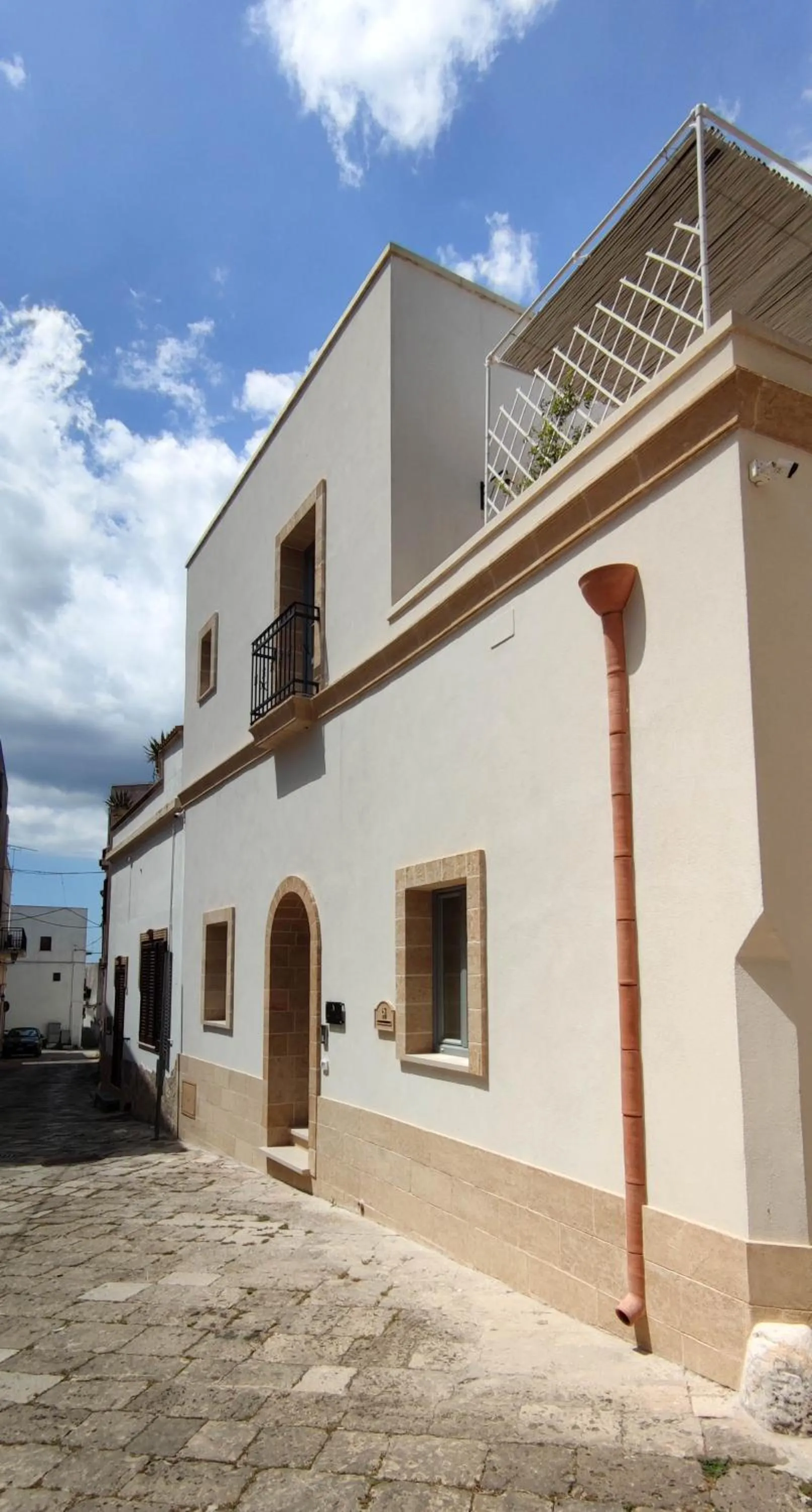 Property building in Asylum Amicorum Bed & Breakfast