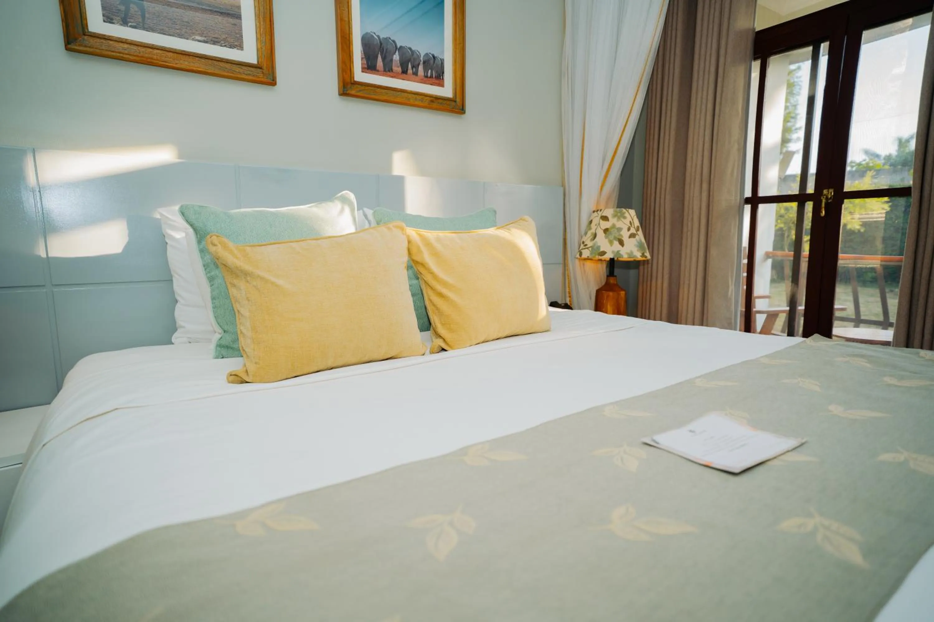 Bed in Arusha Planet Lodge