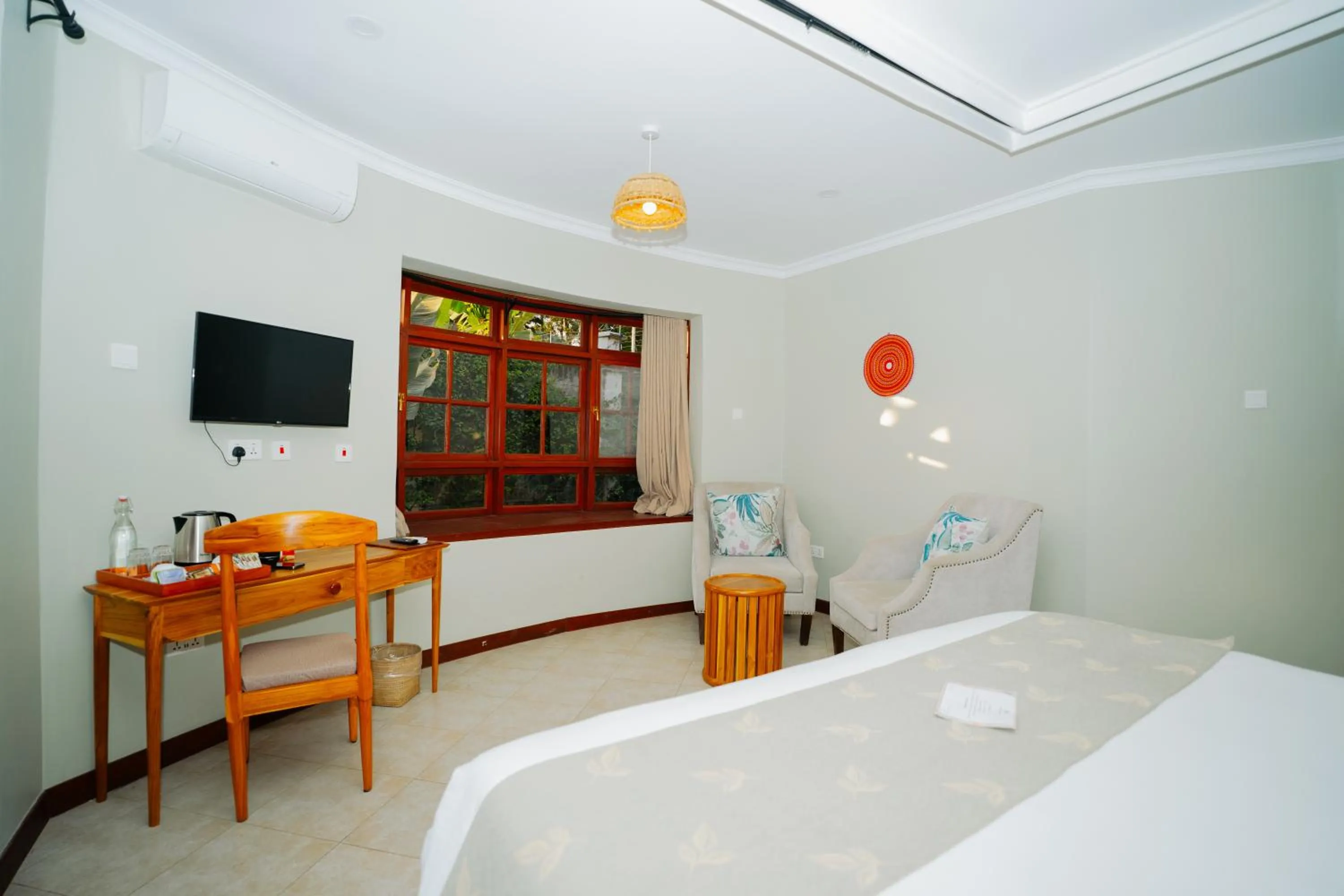 Bed in Arusha Planet Lodge