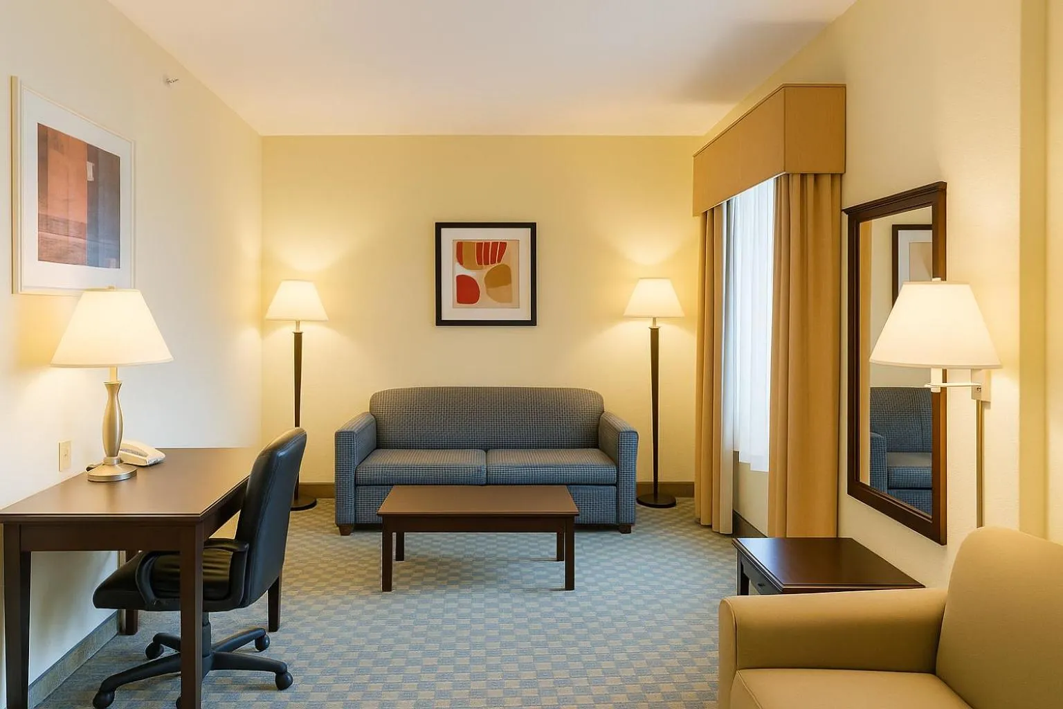 Bedroom in Ambassador Inn & Suites Tuscaloosa University I-20