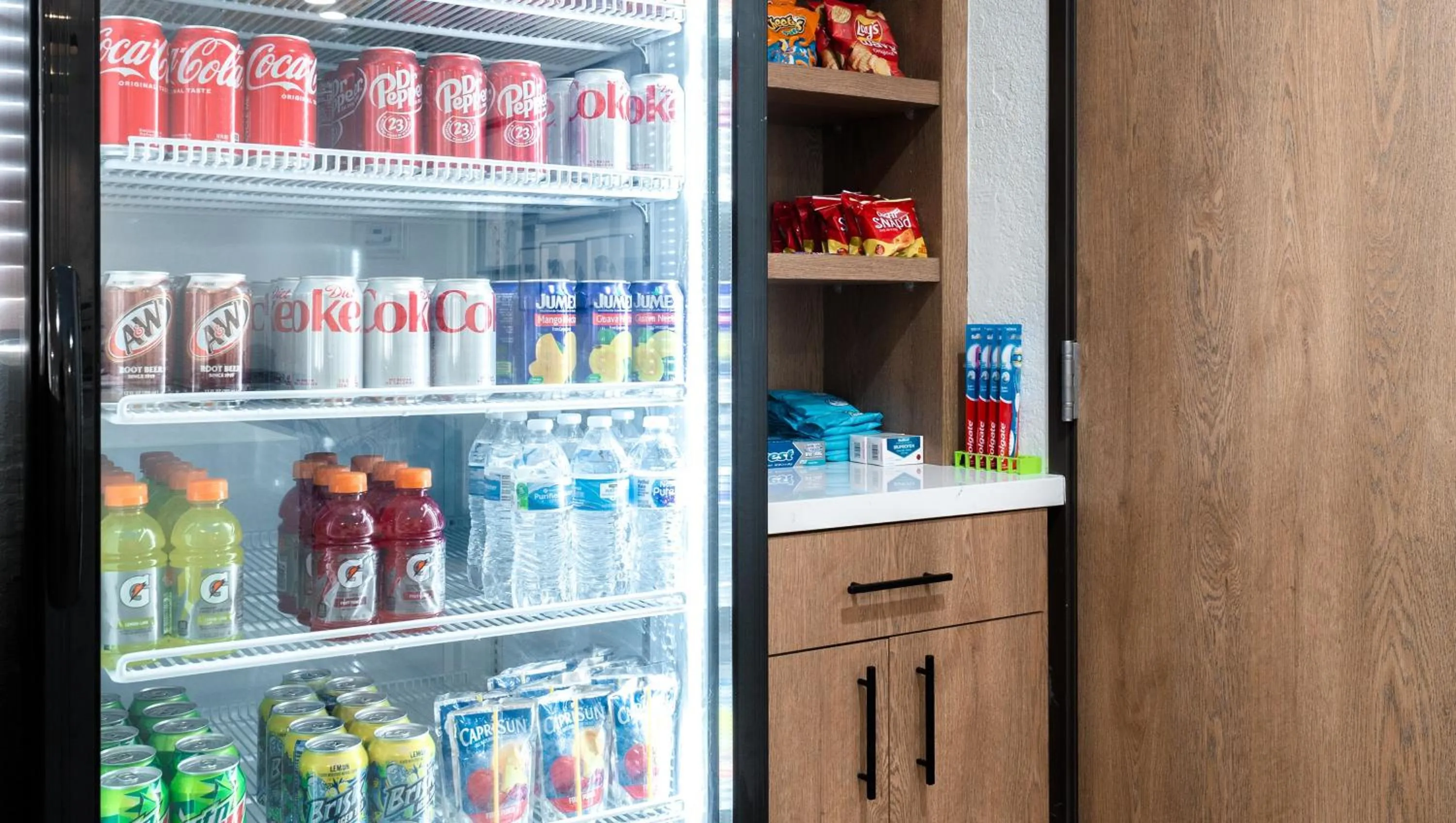 Breakfast in Atria Hotel and RV McGregor