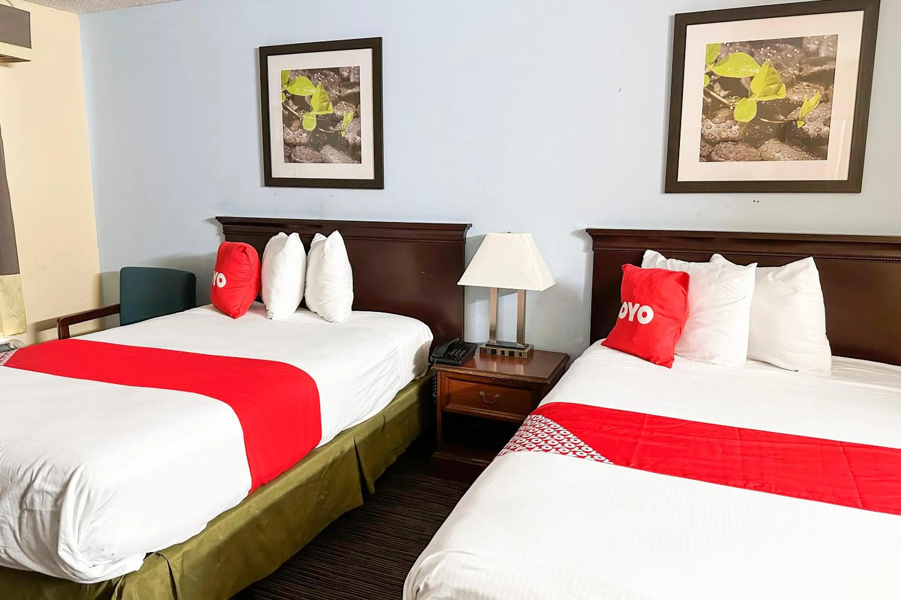 Bedroom, Bed in Bonita Lakes Inn by Capital O Meridian I20