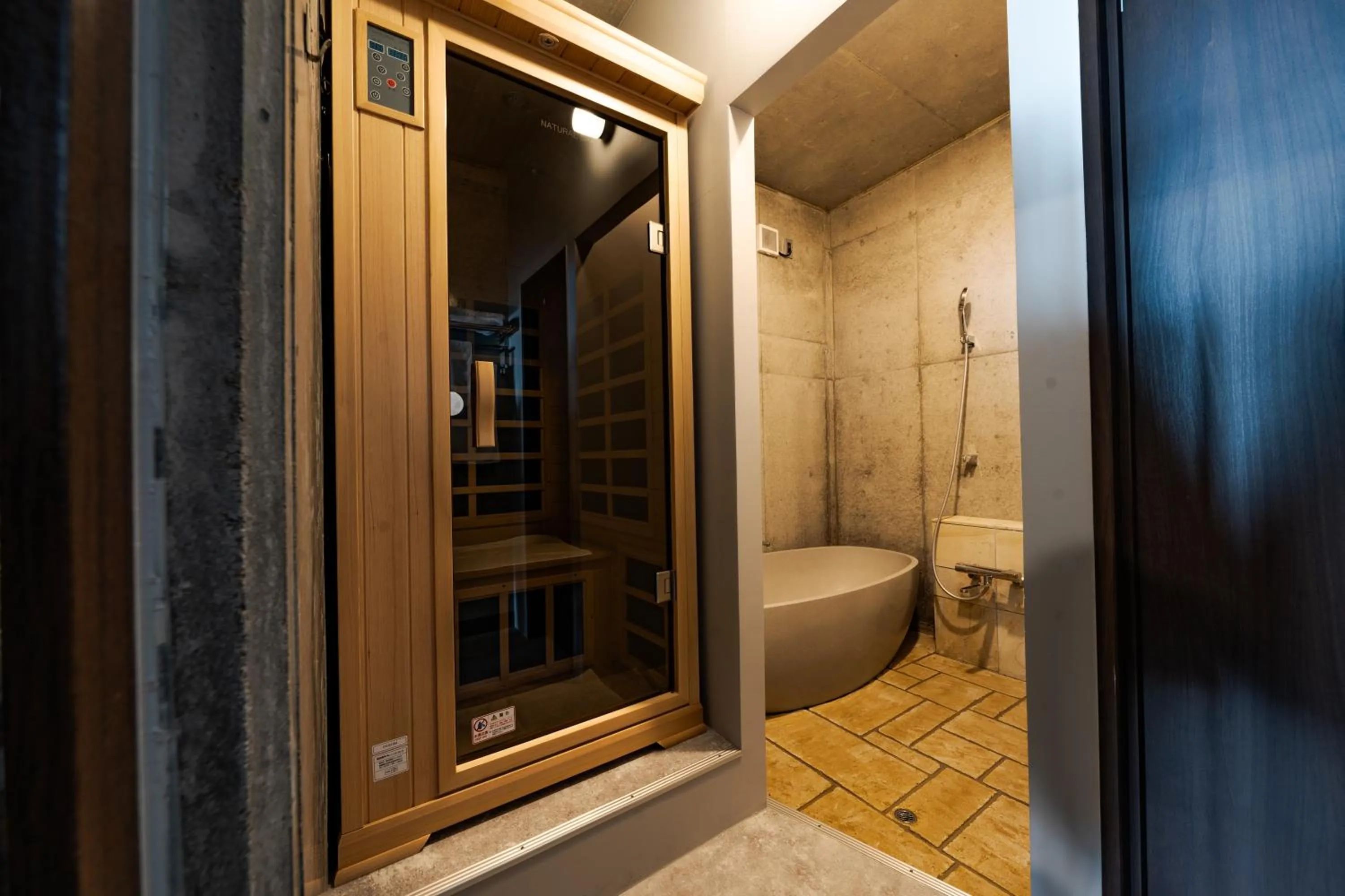 Sauna in XYZ speciale