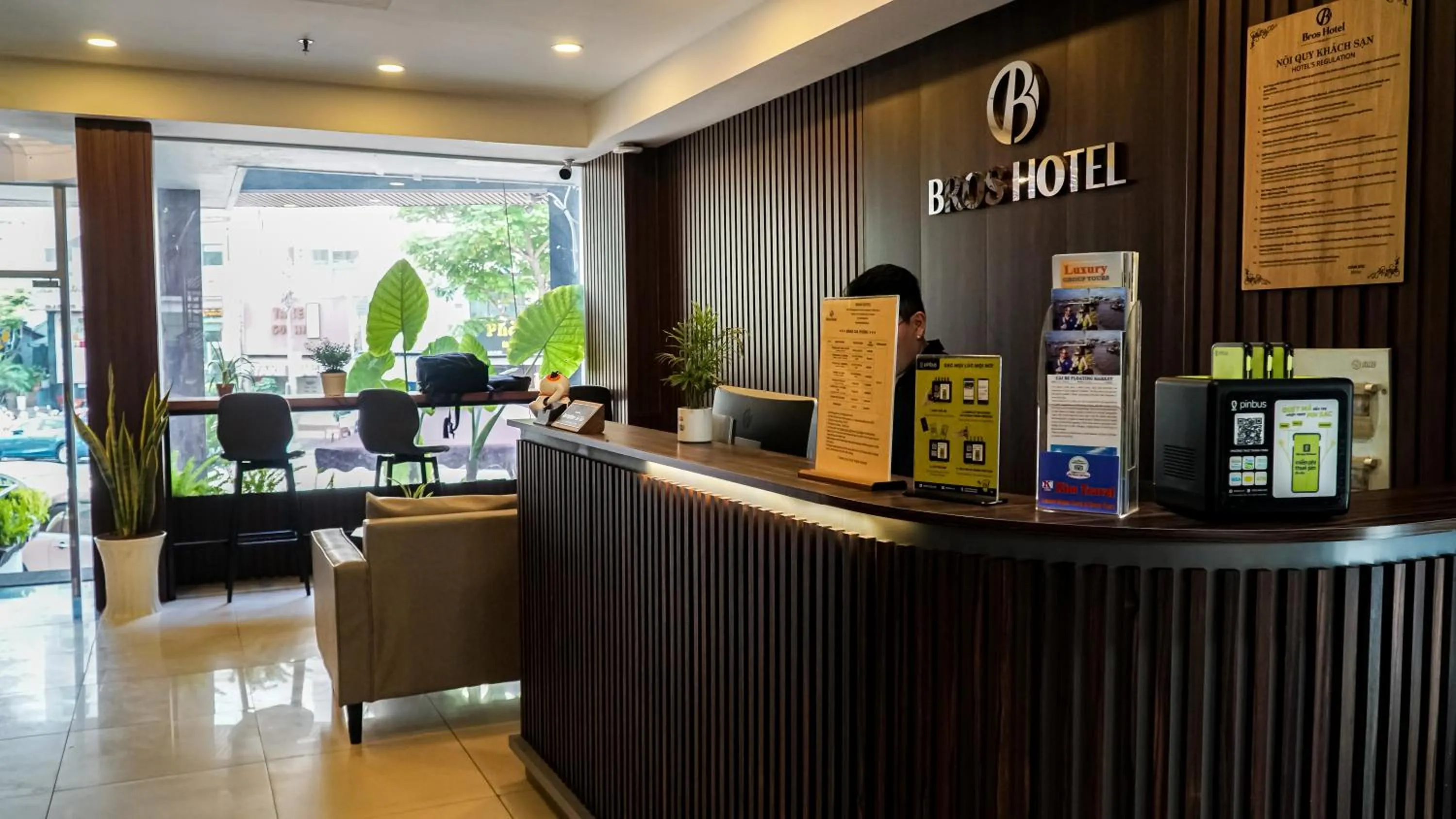 concierge in Bros Hotel