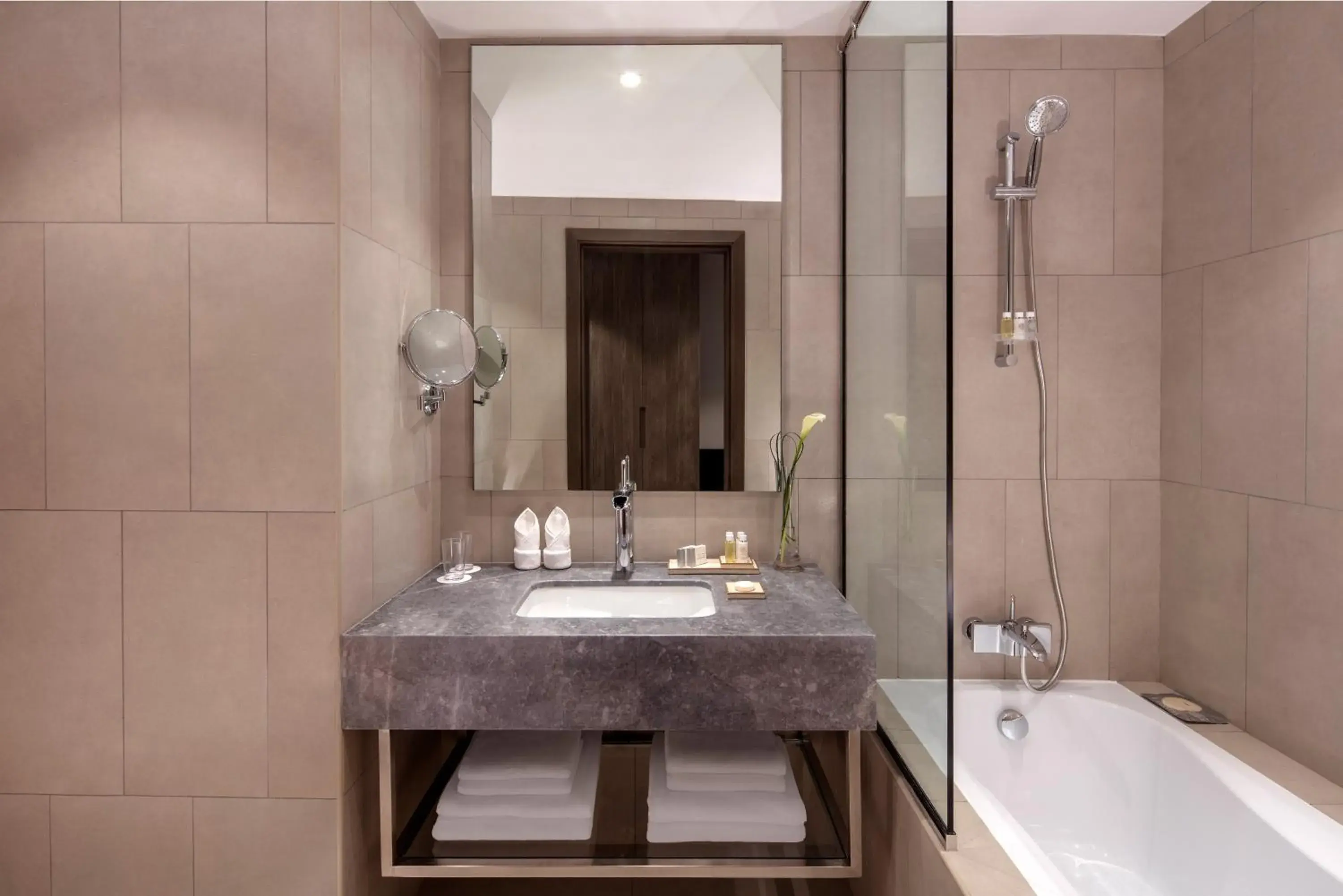 Classic Sky Twin Room in The First Collection Dubai Jumeirah Village Circle, a Tribute Portfolio Hotel Classic Sky Twin Room in The First Collection Dubai Jumeirah Village Circle, a Tribute Portfolio Hotel