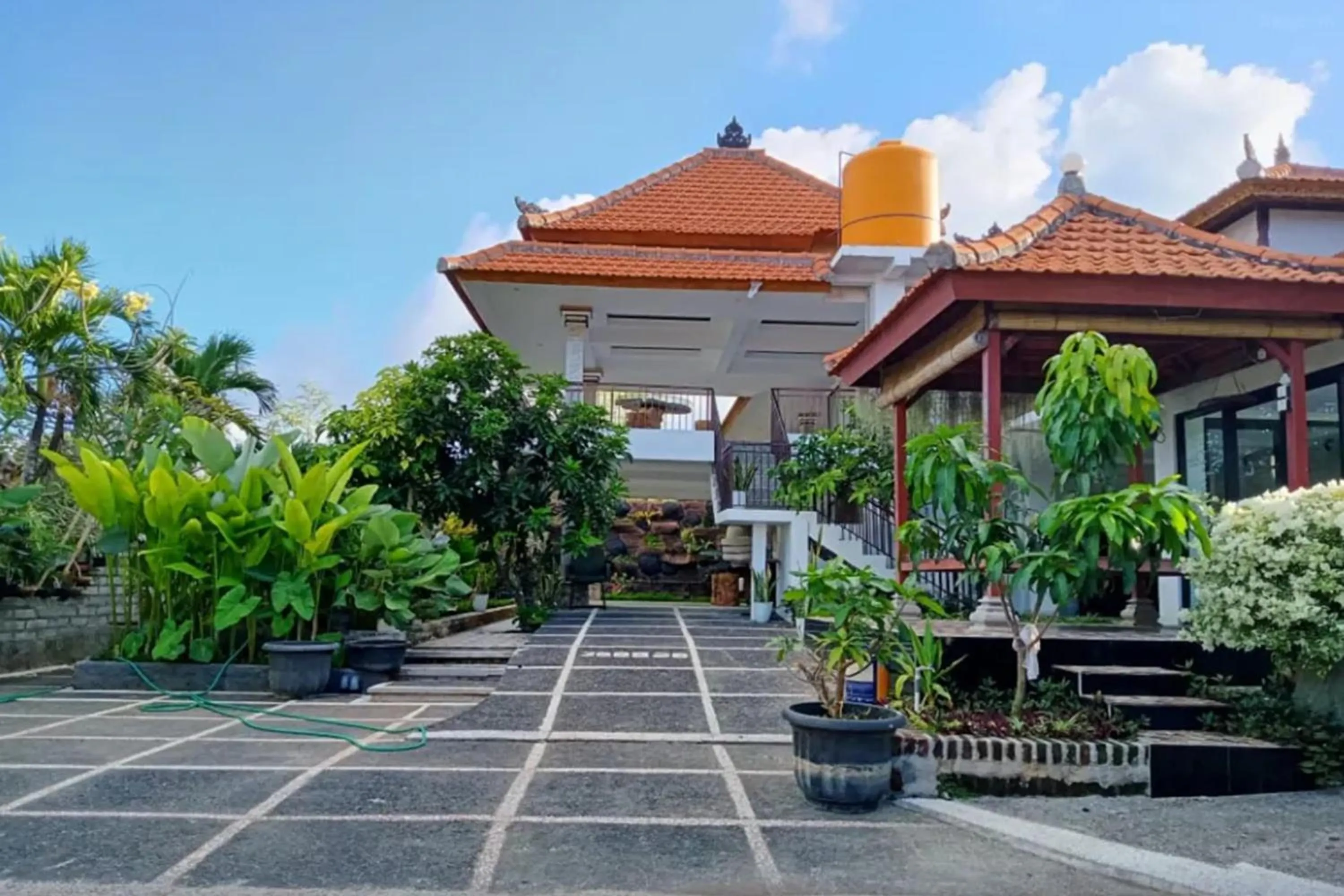 Property building in Umah Dayuh Uluwatu