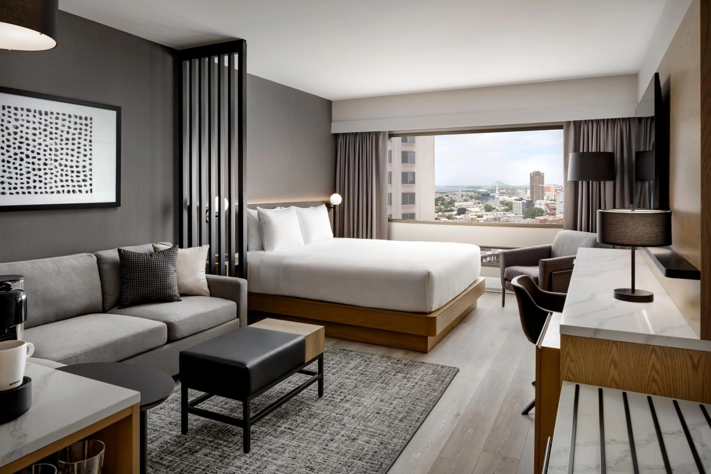 Bedroom, Bed in Hyatt Place Montreal - Downtown