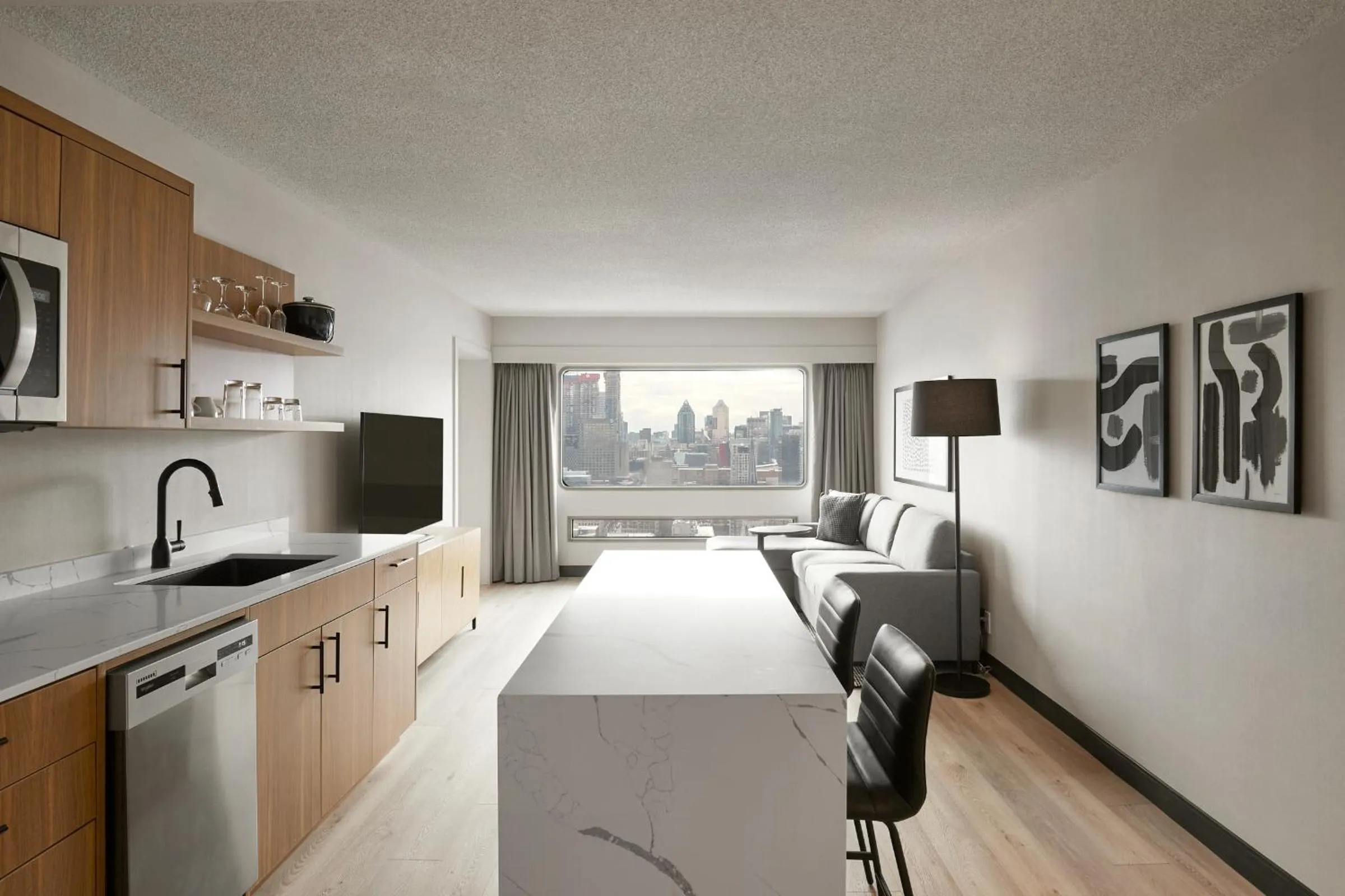 Coffee/tea facilities, Bed in Hyatt Place Montreal - Downtown