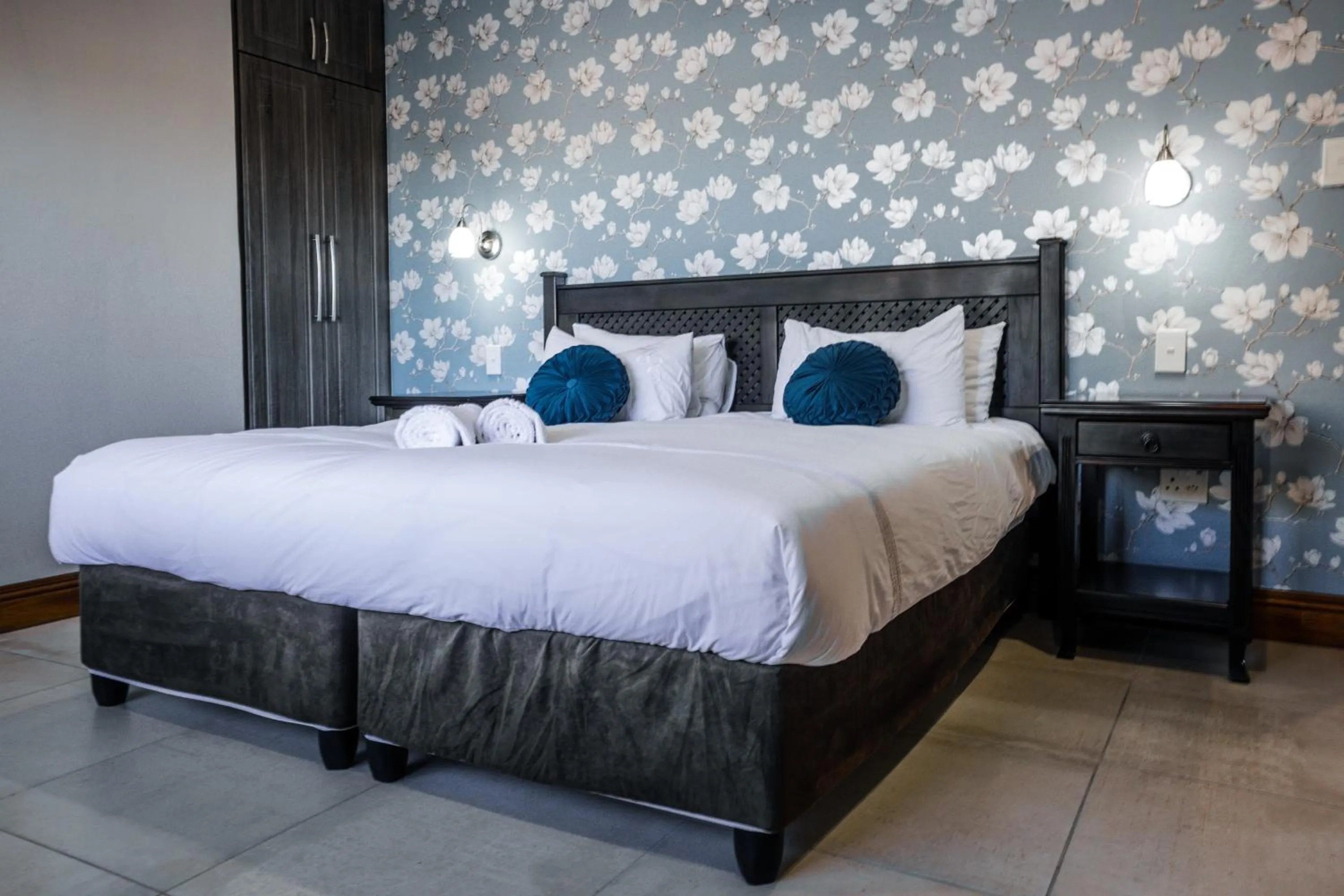 Bed in Pinehaven Bed and Breakfast