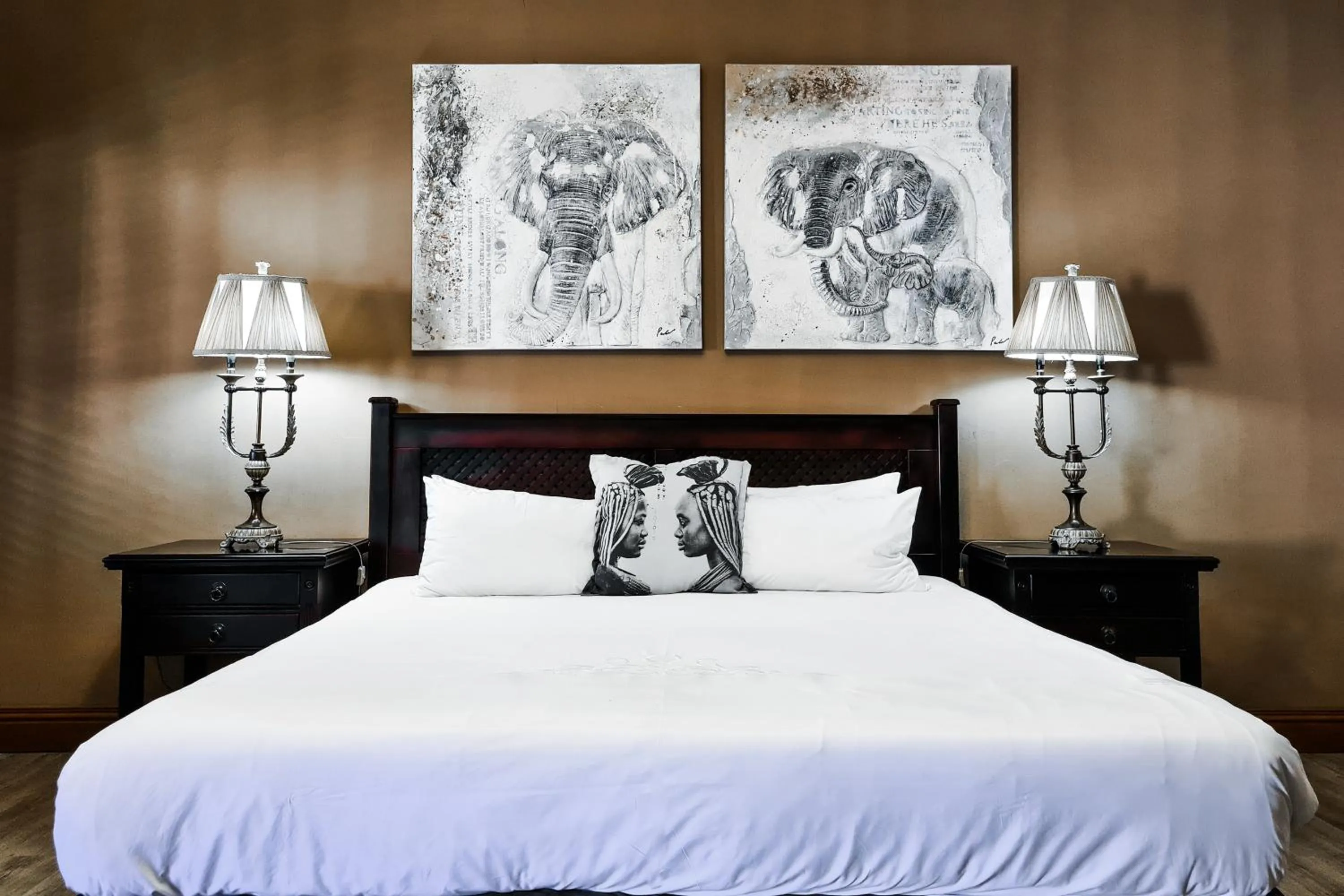 Bed in Pinehaven Bed and Breakfast