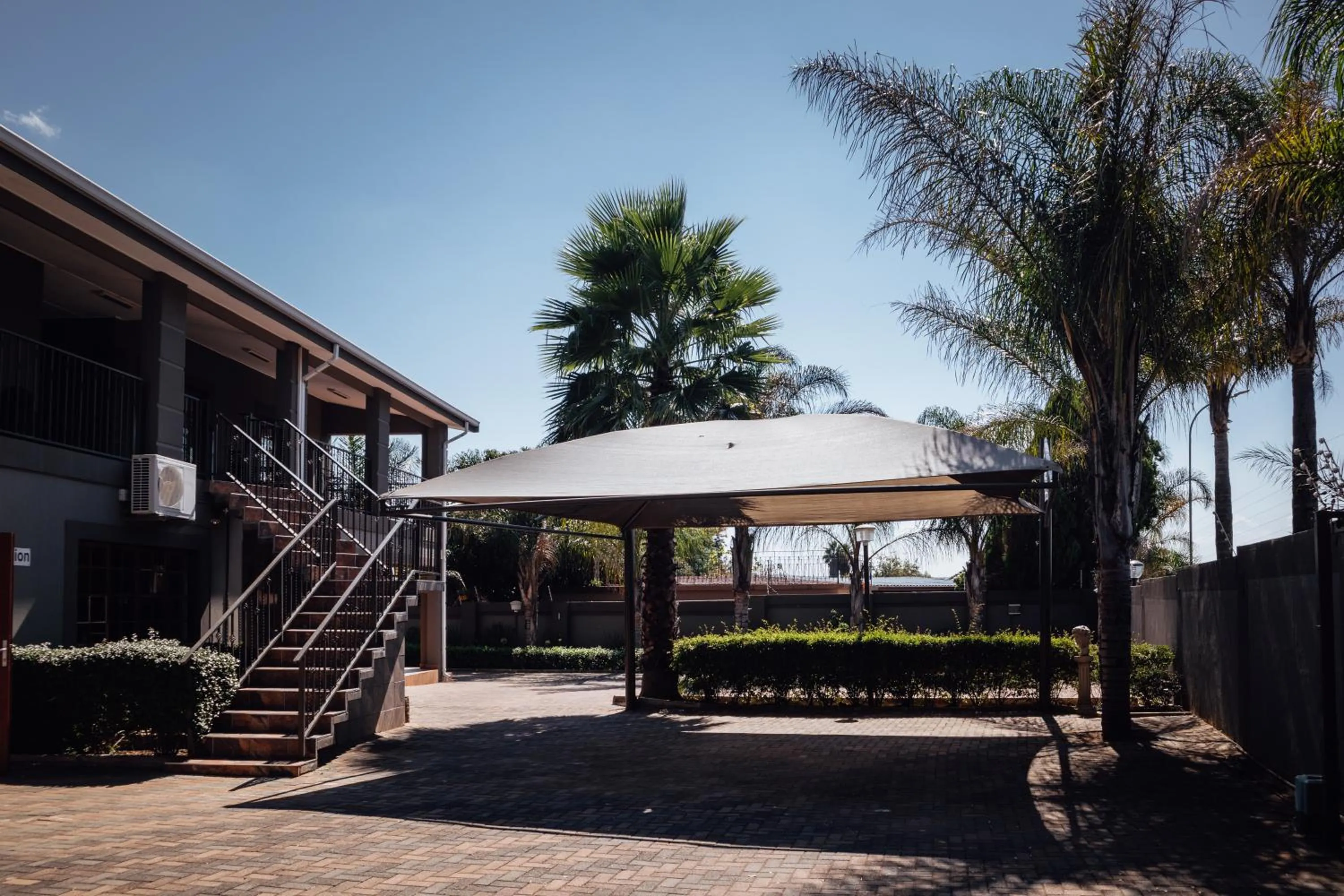 Parking in Pinehaven Bed and Breakfast