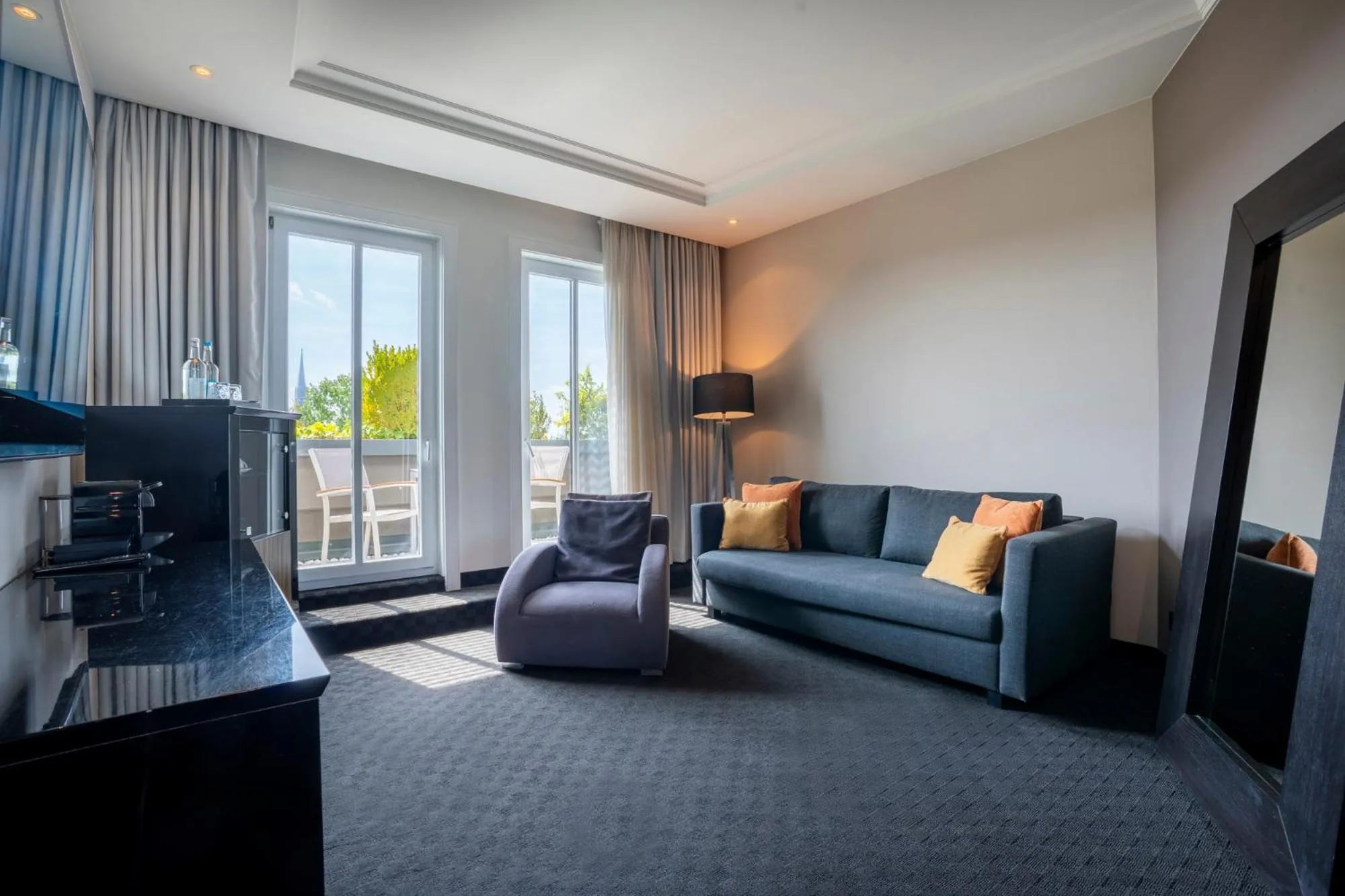 Living room in New Berlin