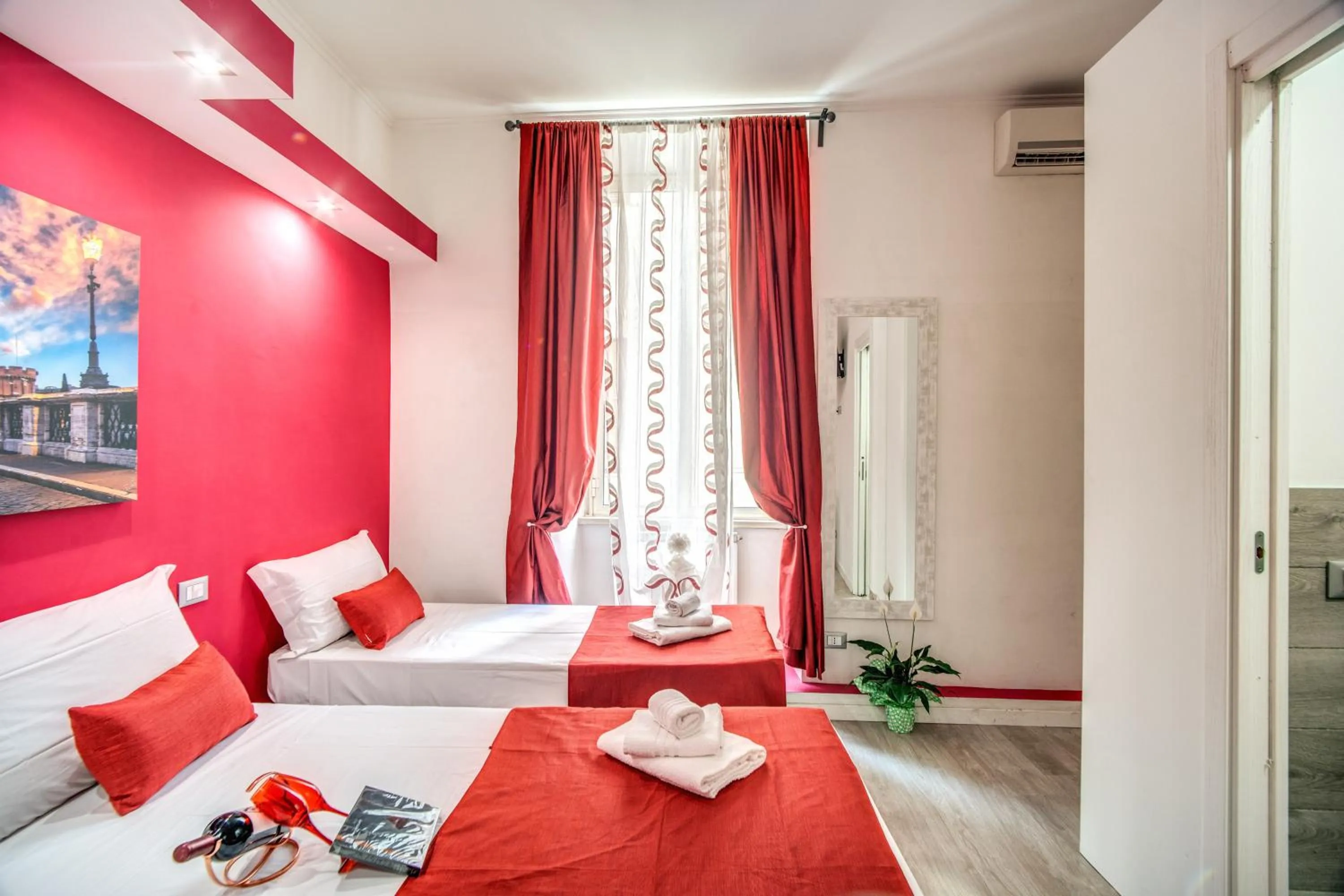 Bed in ROYAL VATICAN SUITES