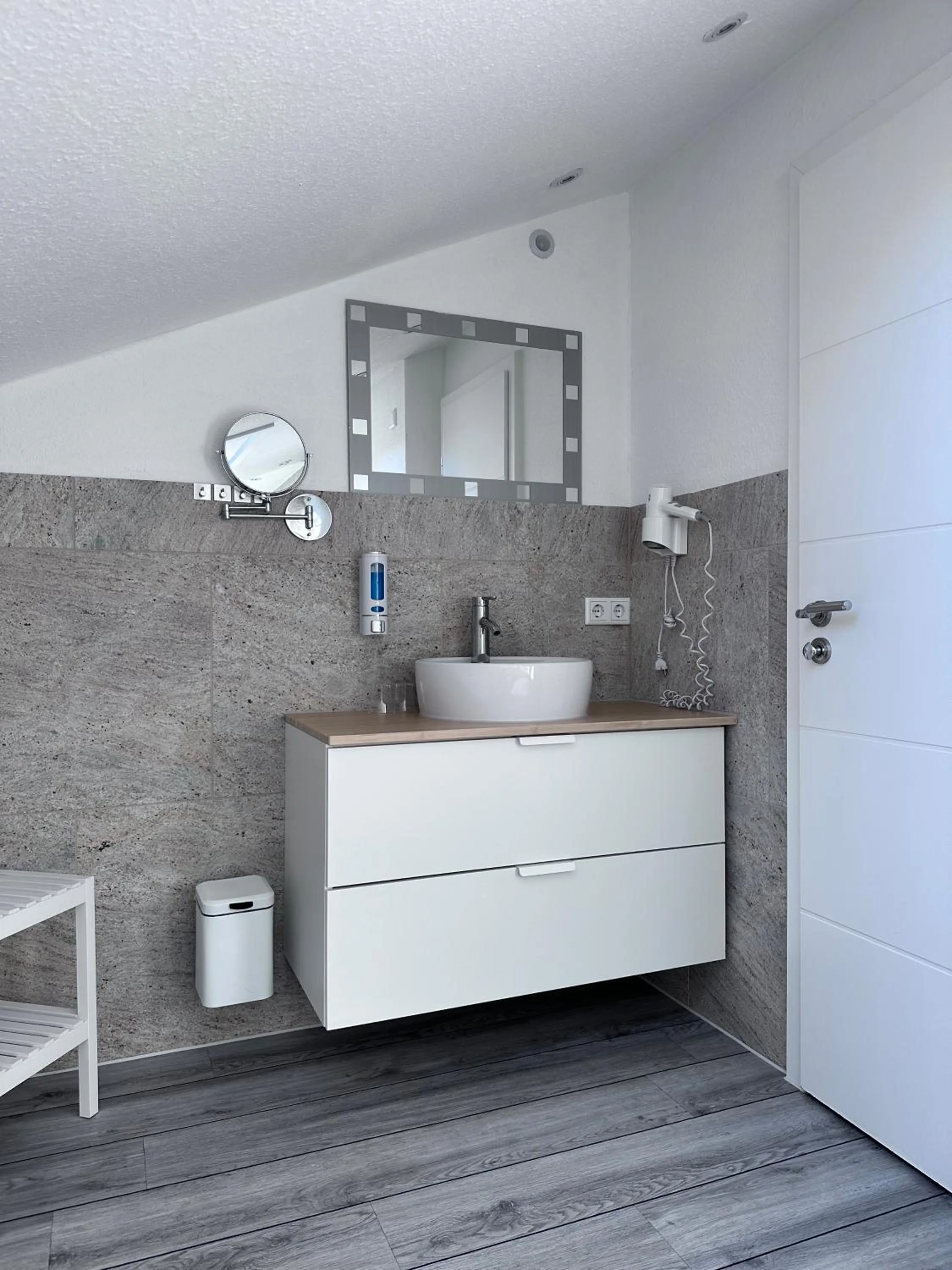 Bathroom in Mertinkus Nordseehotel