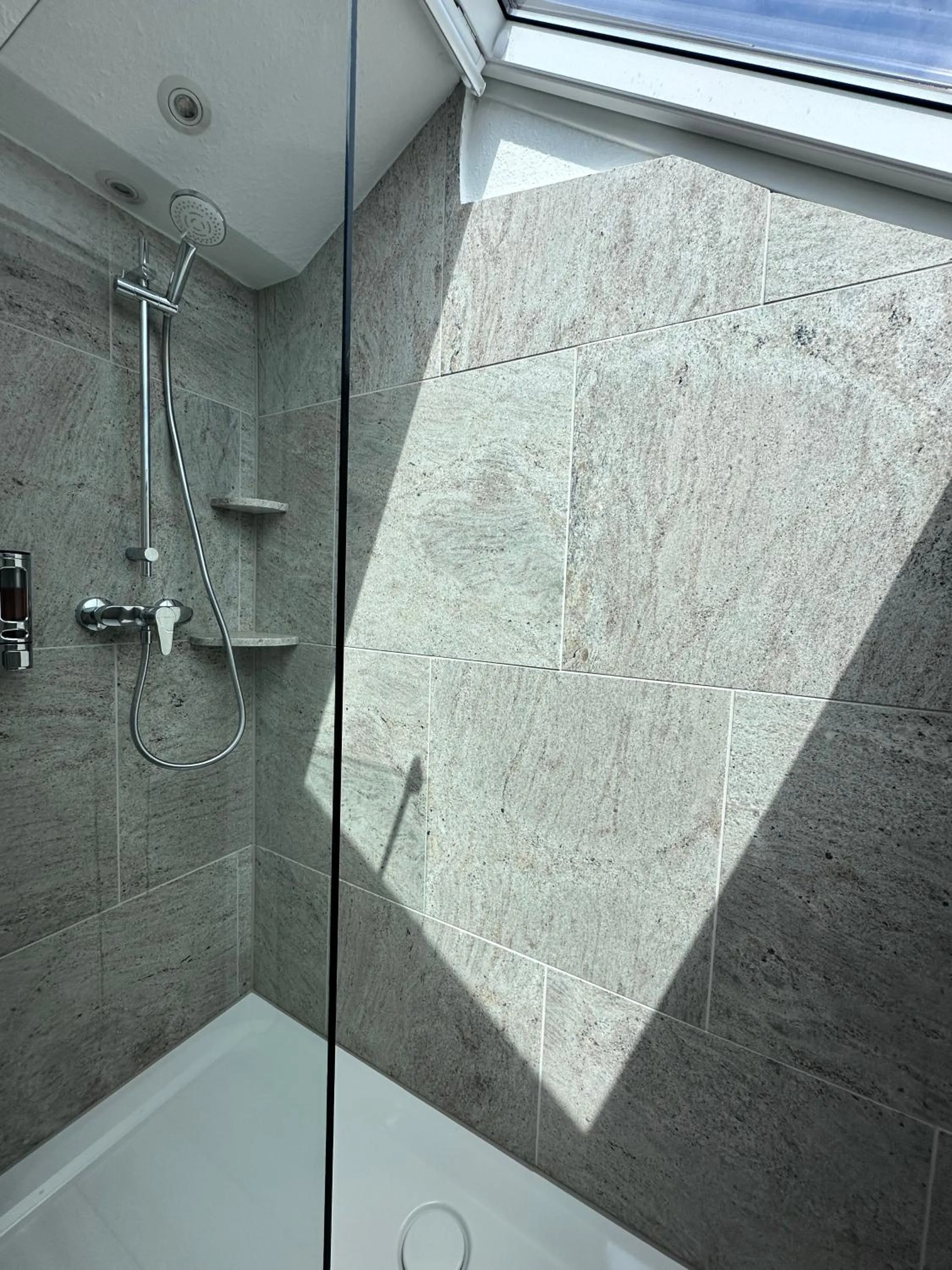 Shower in Mertinkus Nordseehotel