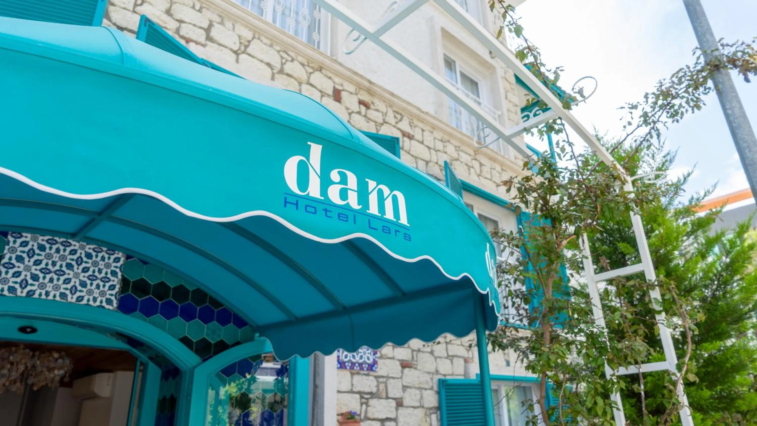 Facade/entrance in DAM HOTEL LARA
