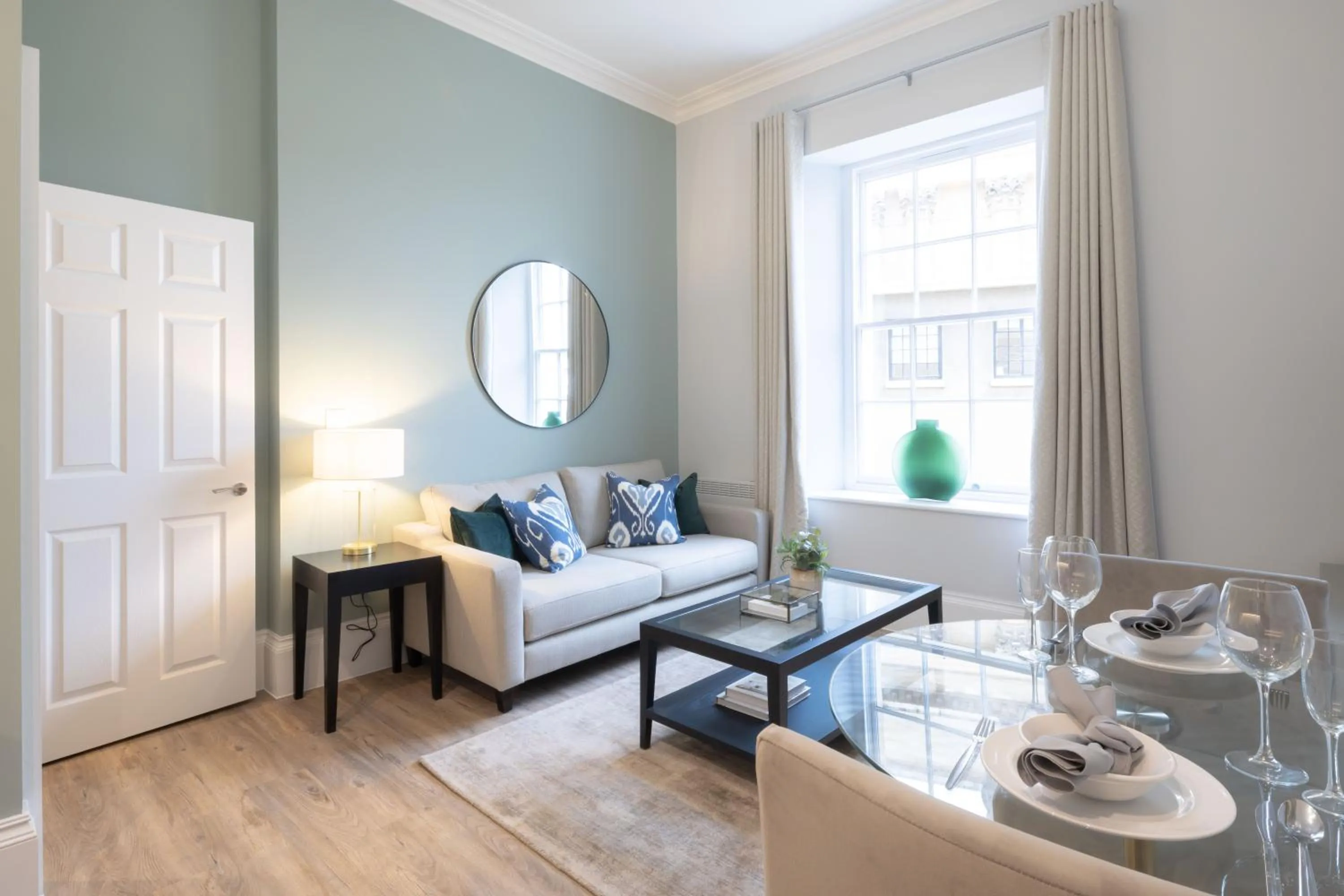 Seating area in Redmayne House - Urban Apartments