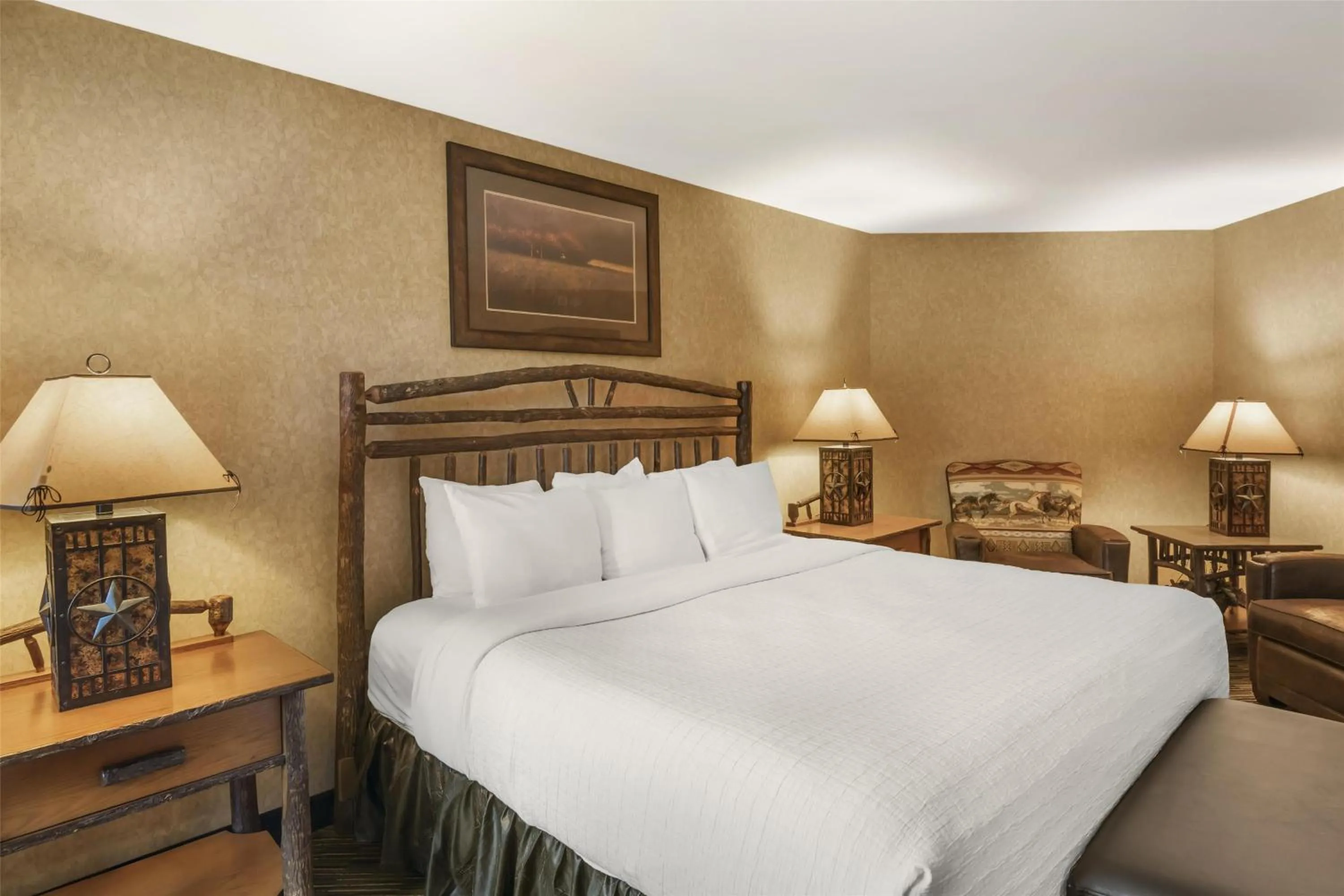 Bedroom, Bed in Best Western Plus Kelly Inn and Suites