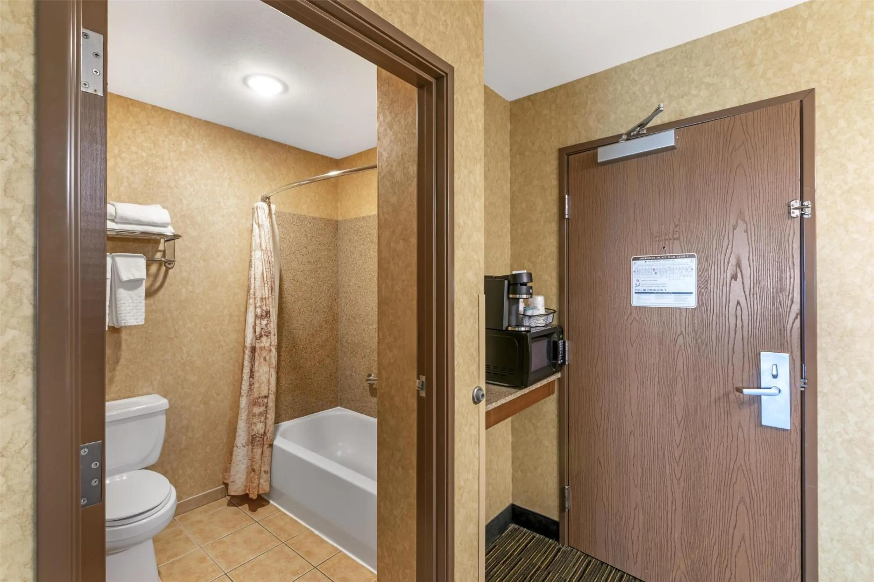 Bathroom in Best Western Plus Kelly Inn and Suites