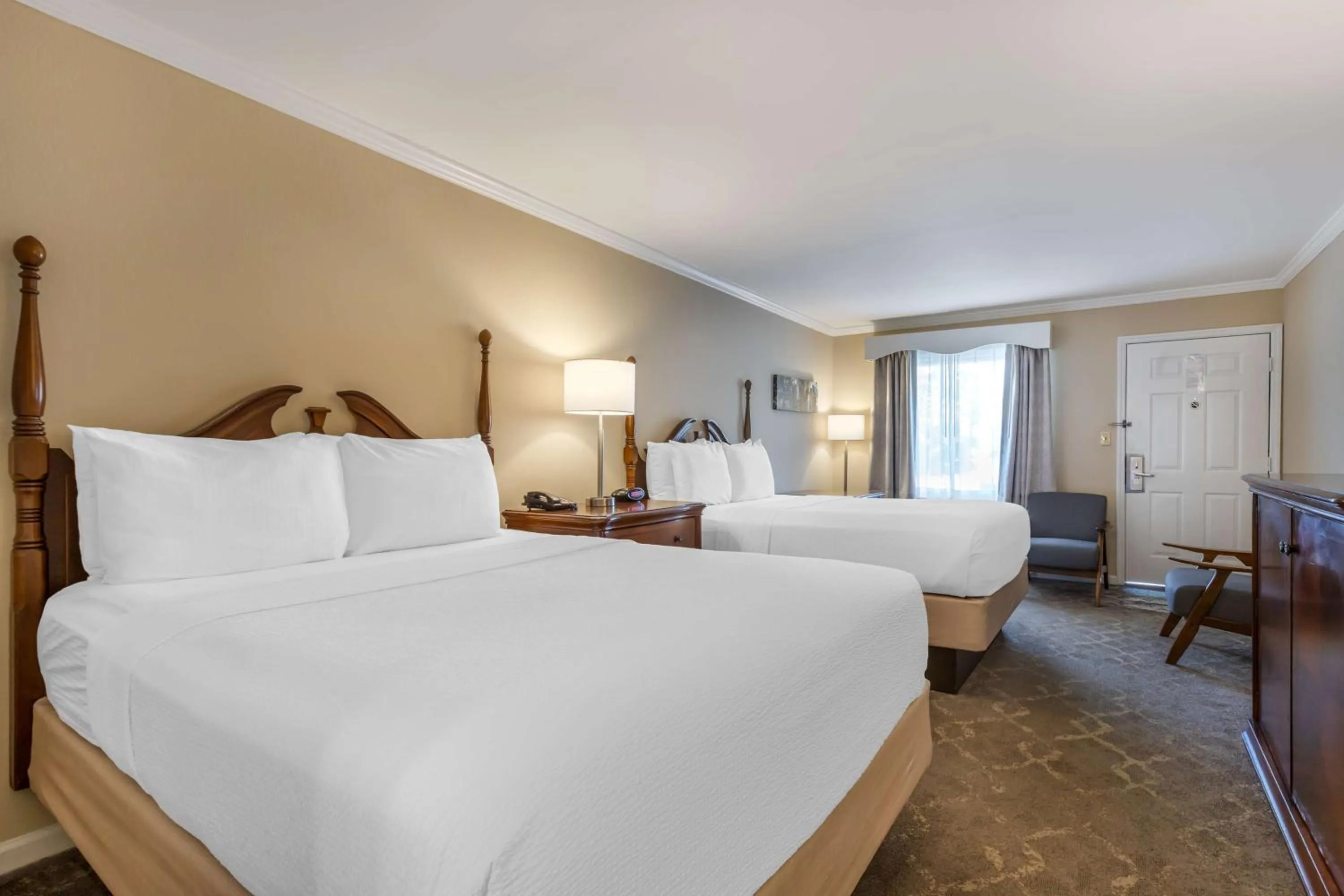 Bedroom, Bed in Best Western PLUS Santee Inn