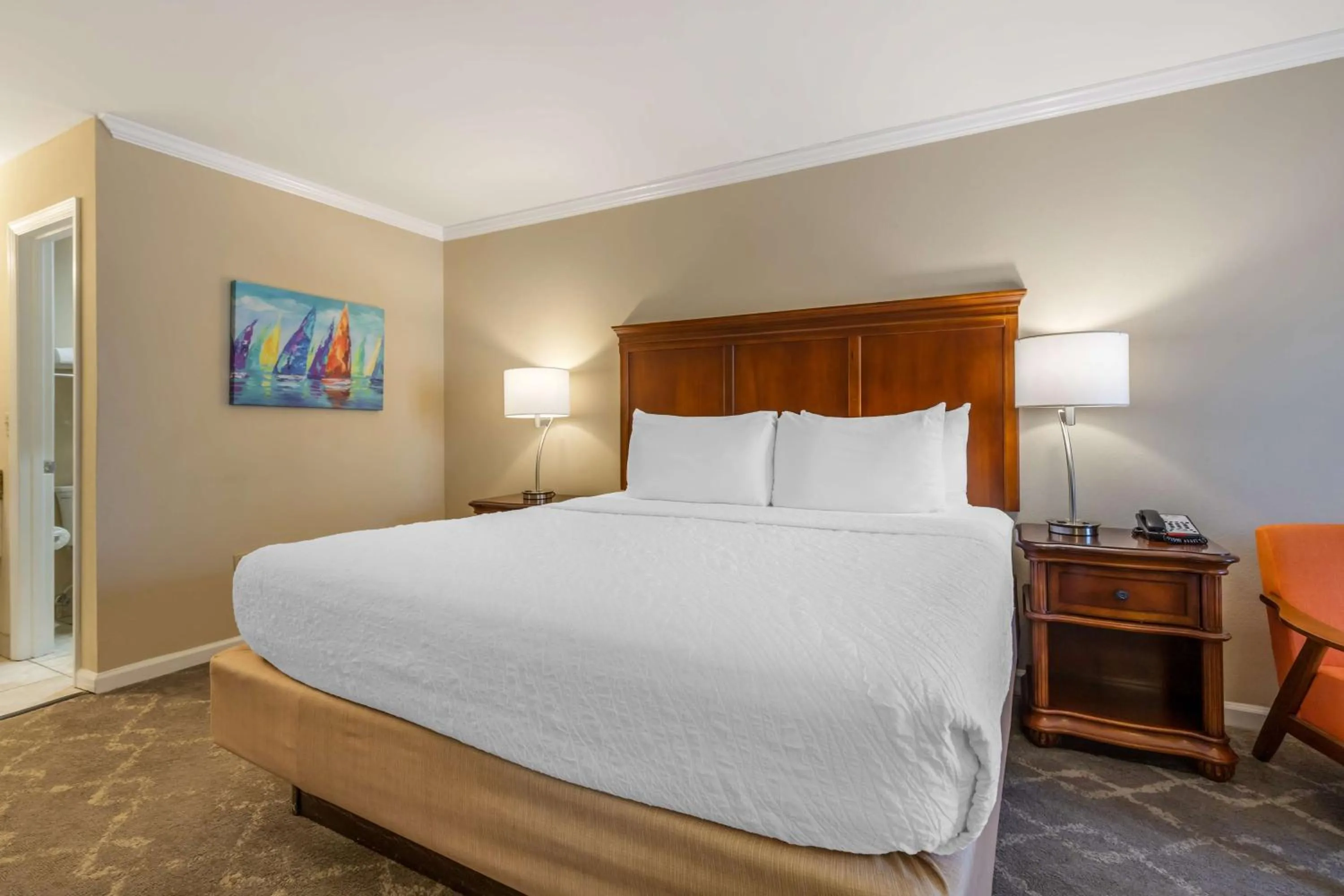 Bedroom, Bed in Best Western PLUS Santee Inn