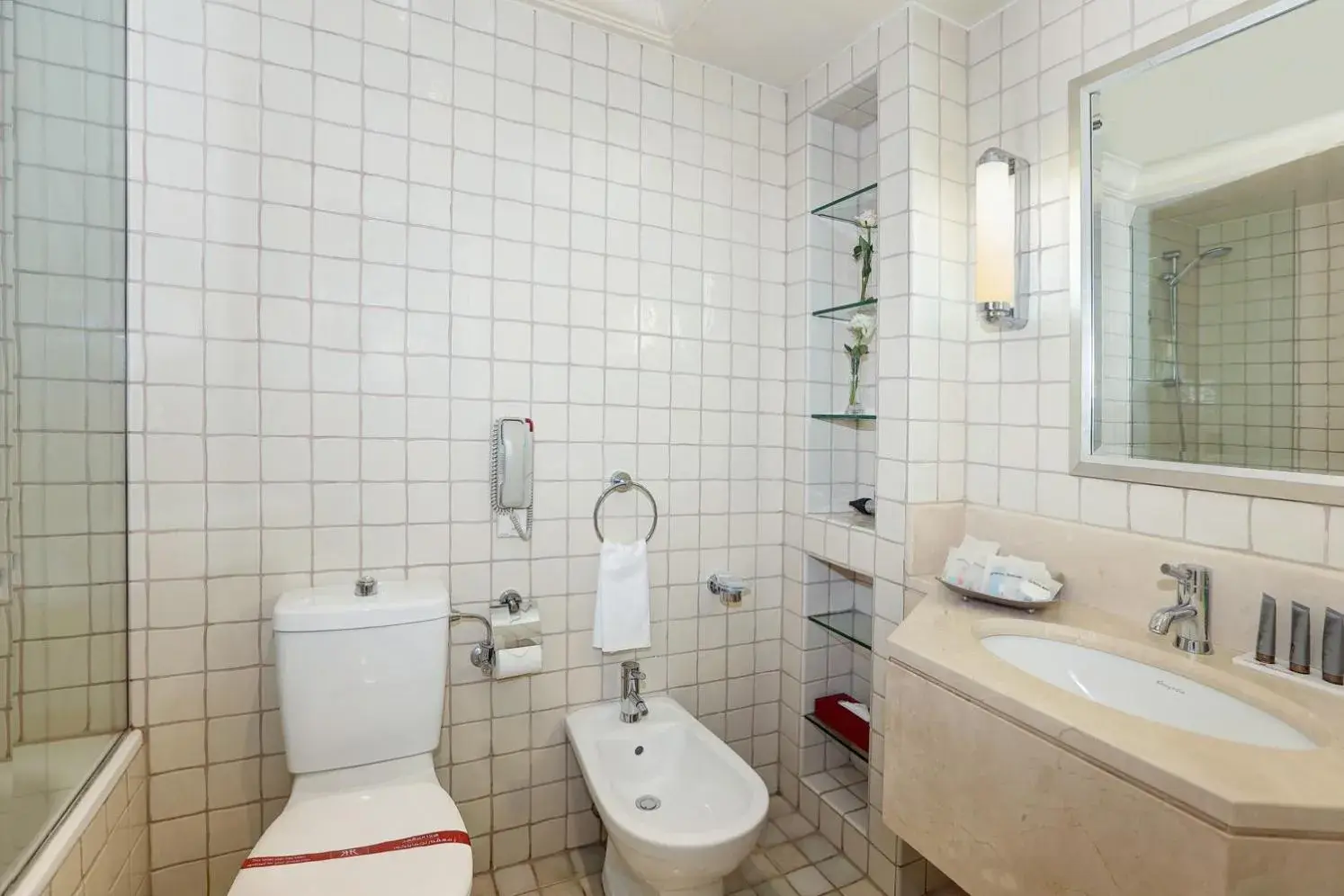 Junior Suite with Sea View in Le Royal Hotel - Beirut Junior Suite with Sea View in Le Royal Hotel - Beirut